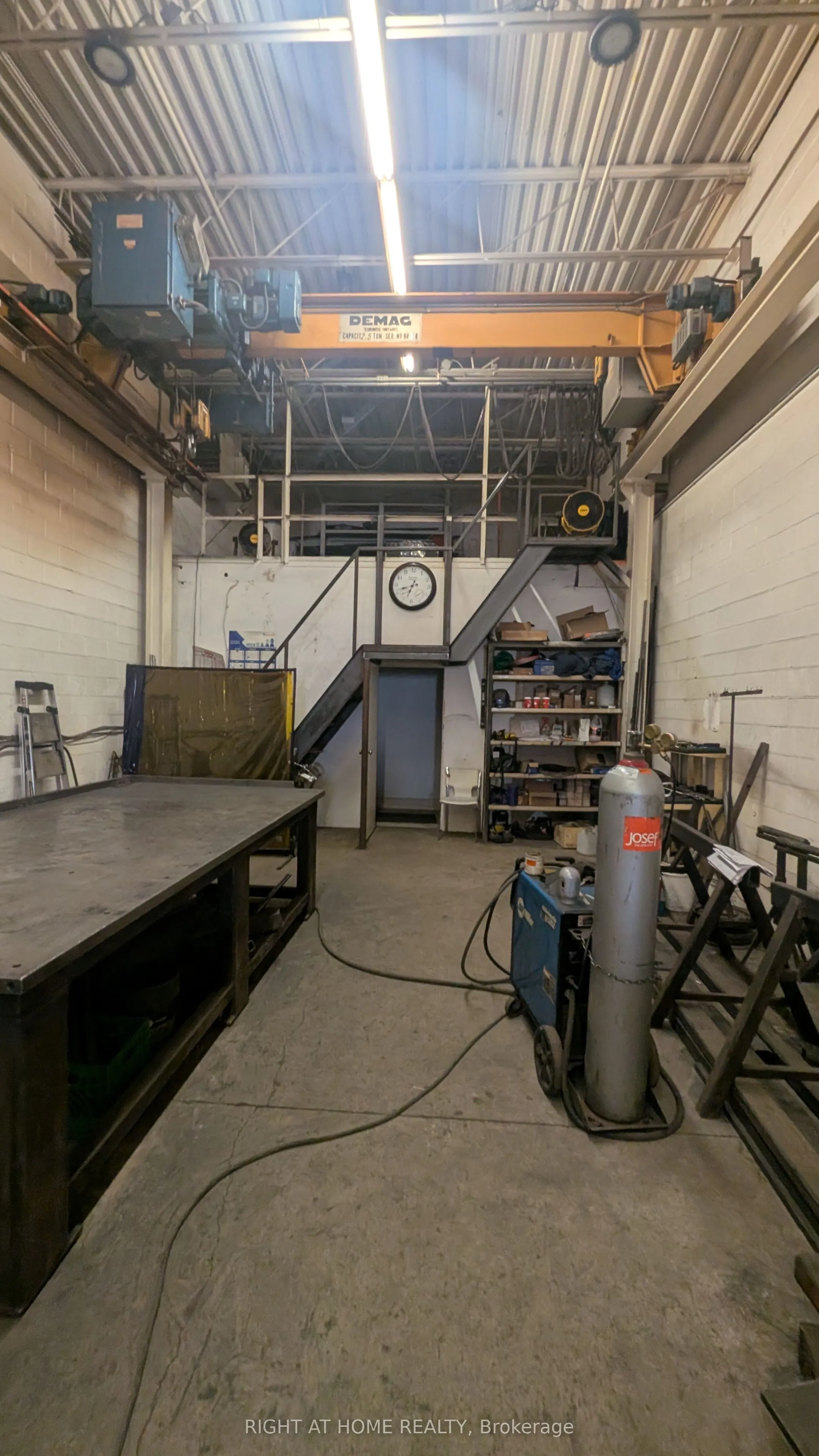 210 Drumlin Circle, #3