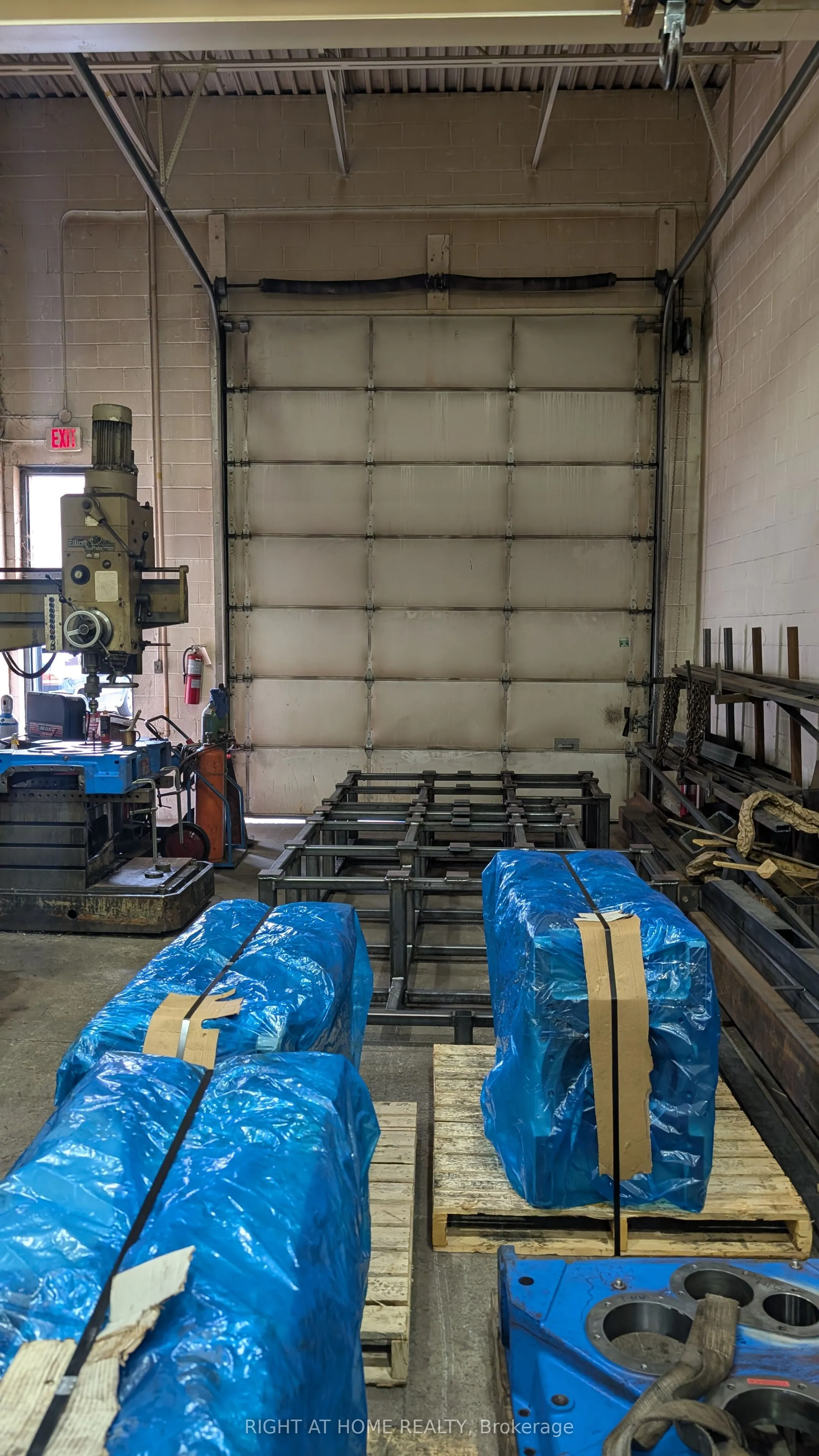 210 Drumlin Circle, #3