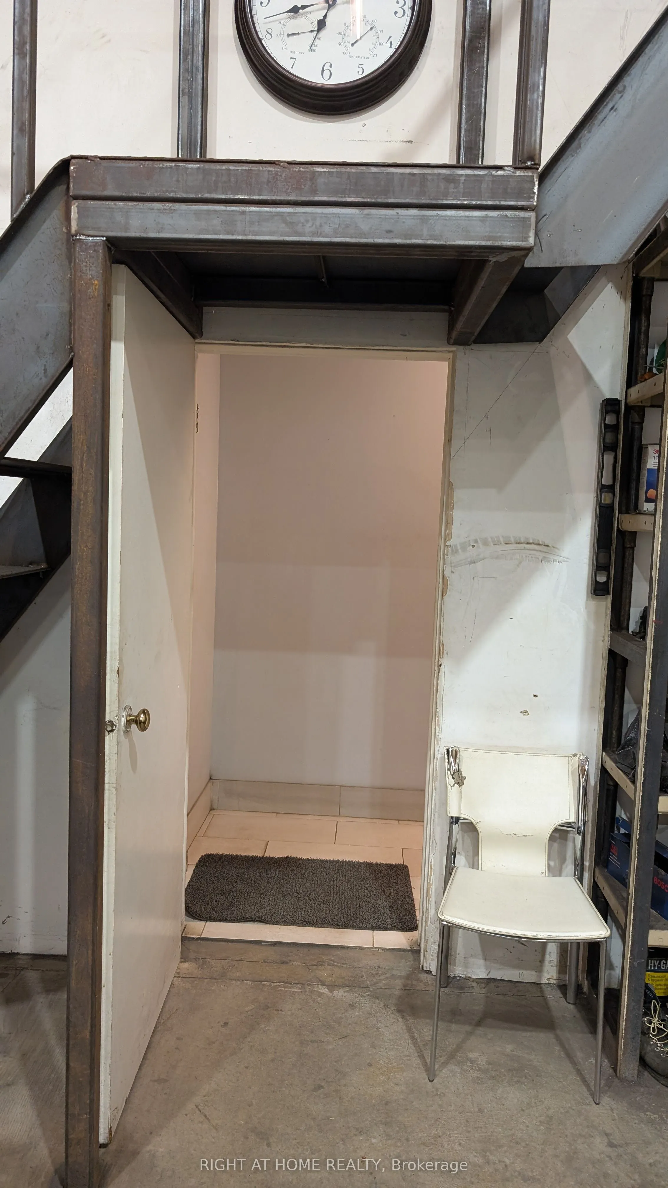 210 Drumlin Circle, #3