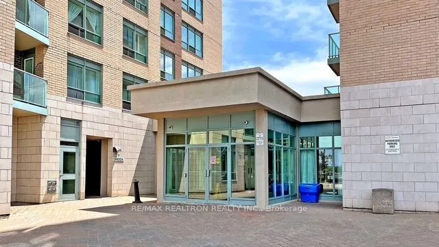 11 Oneida Crescent, #PH10