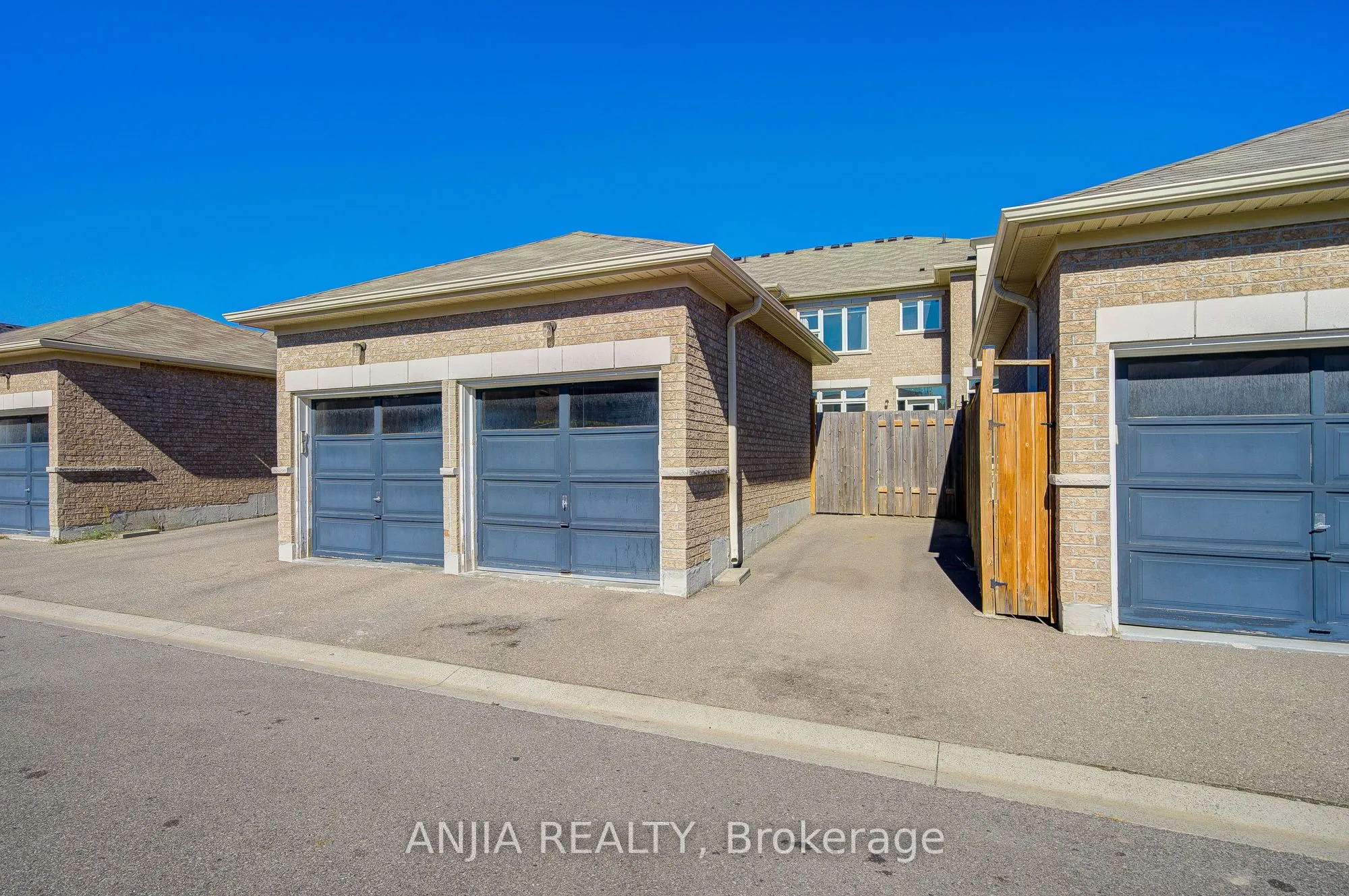 229 South Unionville Avenue