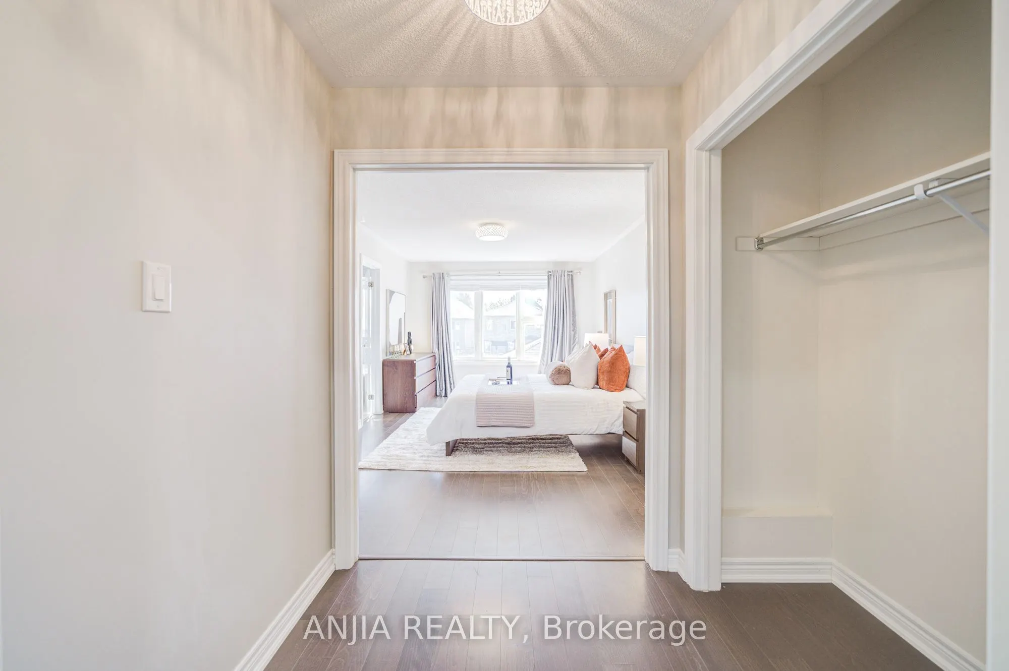 229 South Unionville Avenue