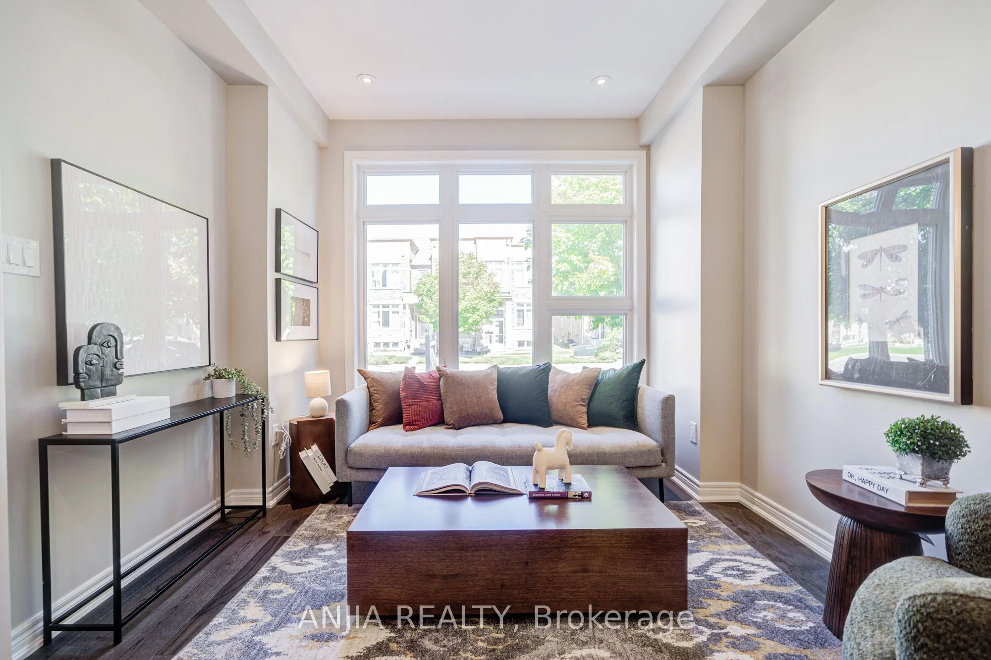 229 South Unionville Avenue