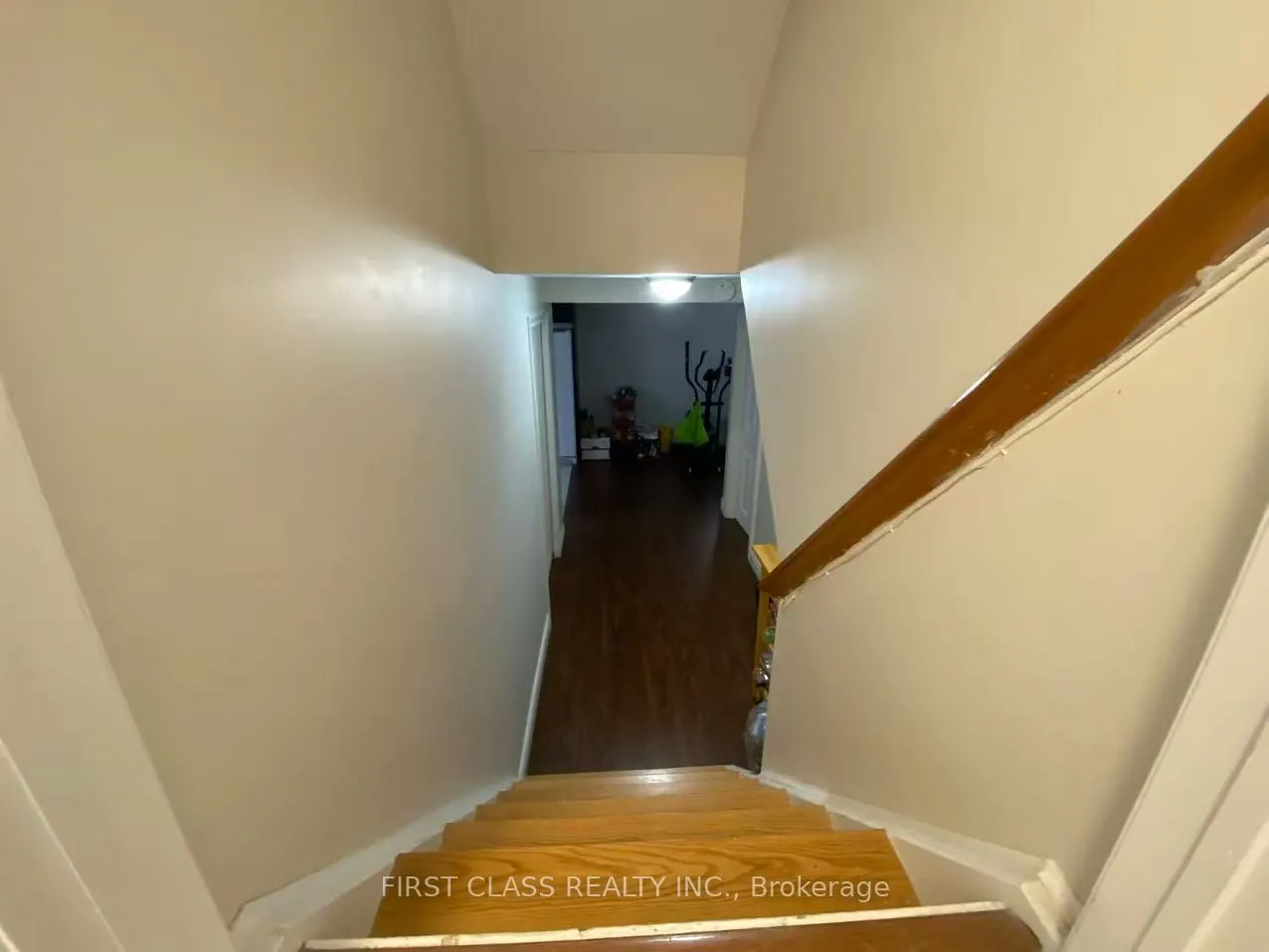 65 Drakefield Road, #Main& Basement