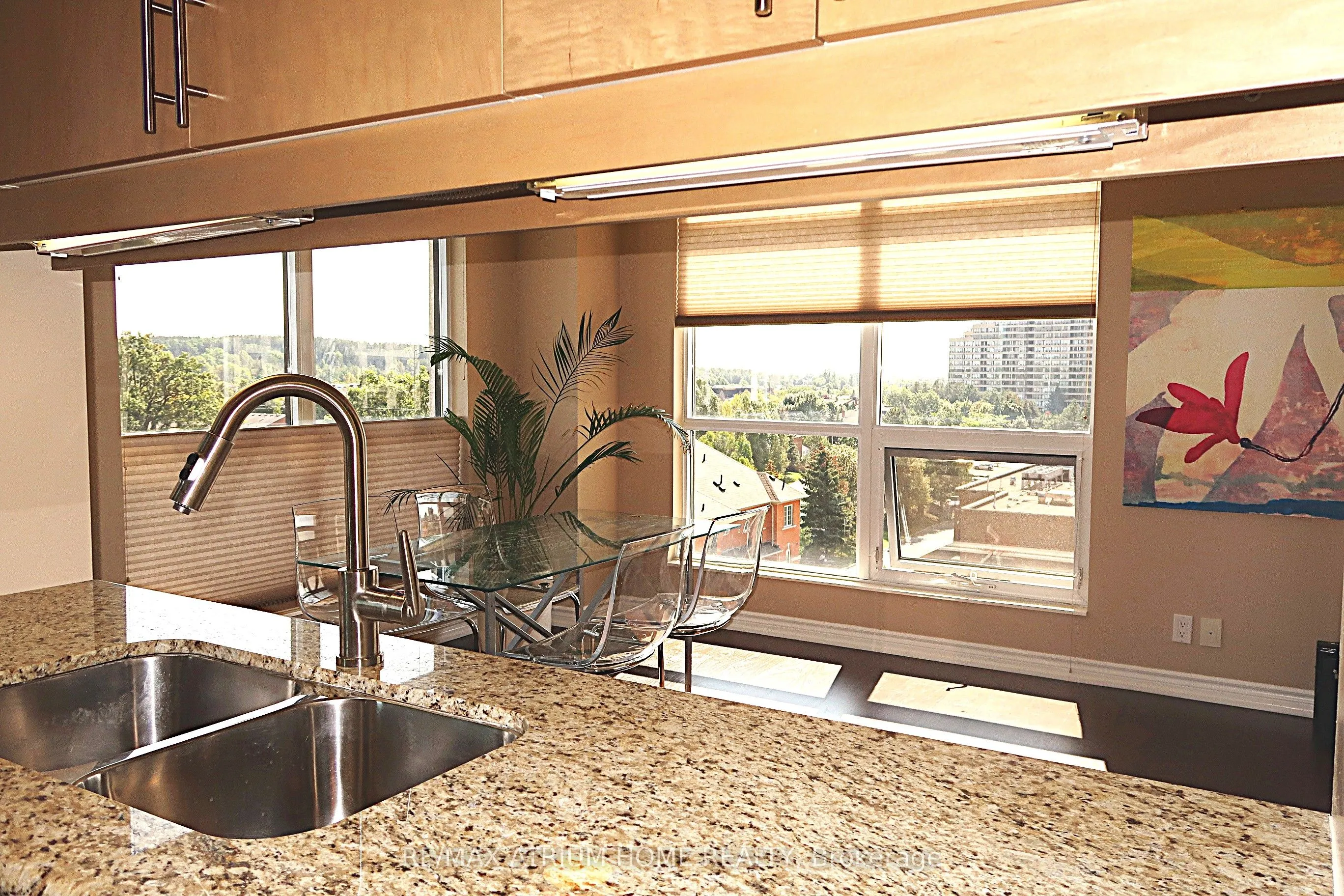 18 Harding Boulevard, #608