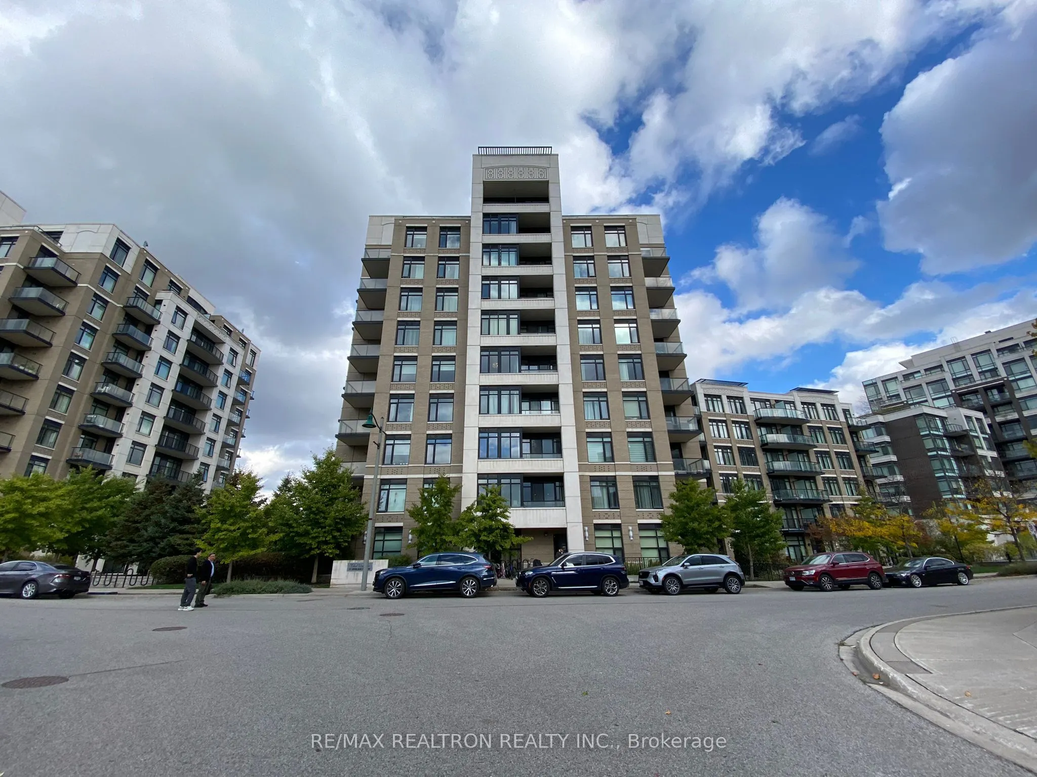 111 Upper Duke Crescent, #307