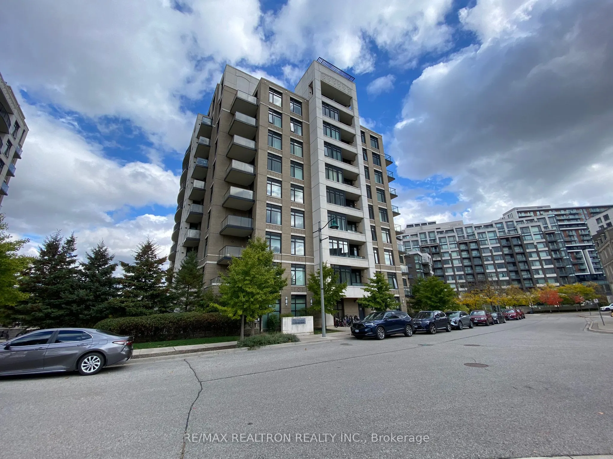 111 Upper Duke Crescent, #307