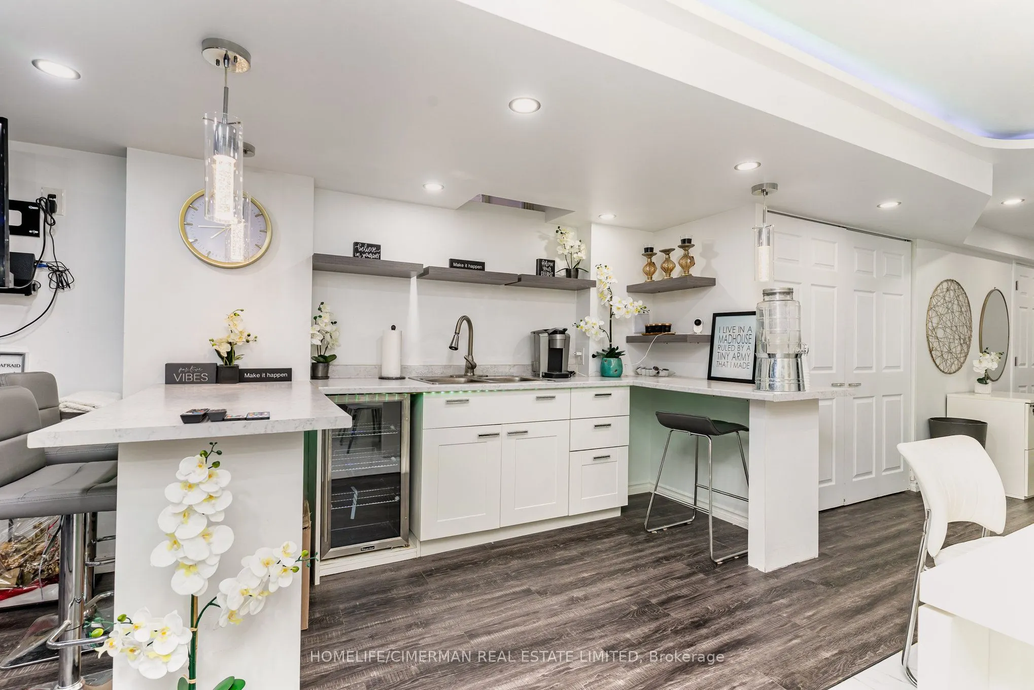 1248 Blencowe Crescent