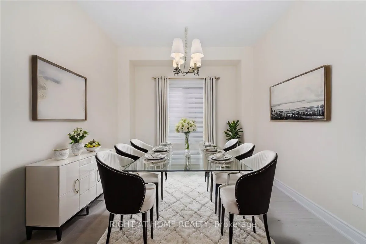 78 Lorne Thomas Place