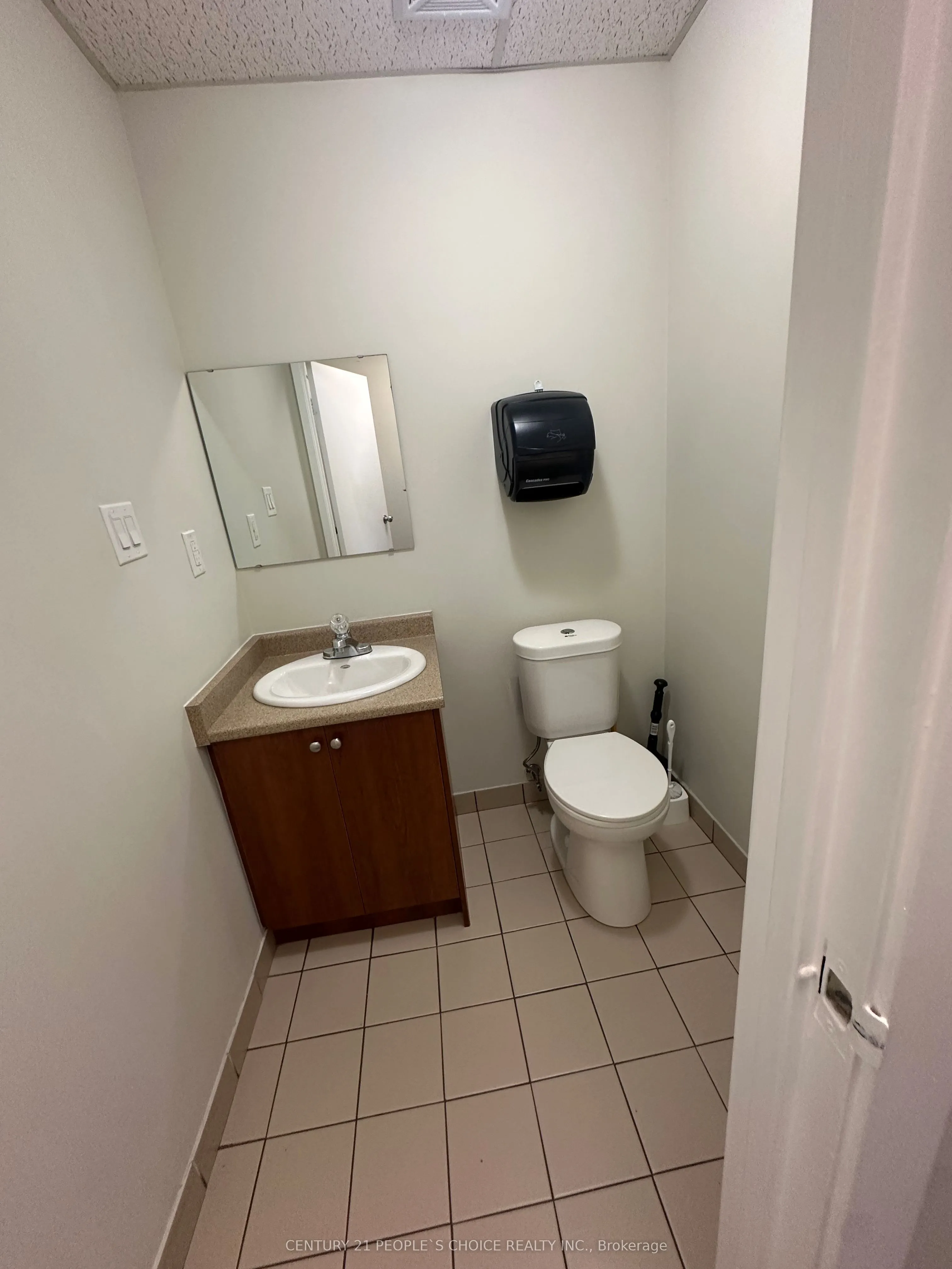 6 Director Court E, #108