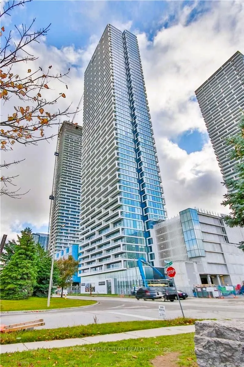 898 Portage Parkway, #905
