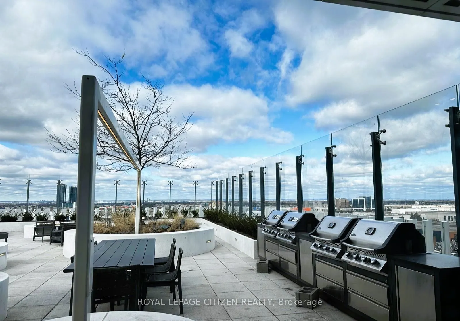 898 Portage Parkway, #905