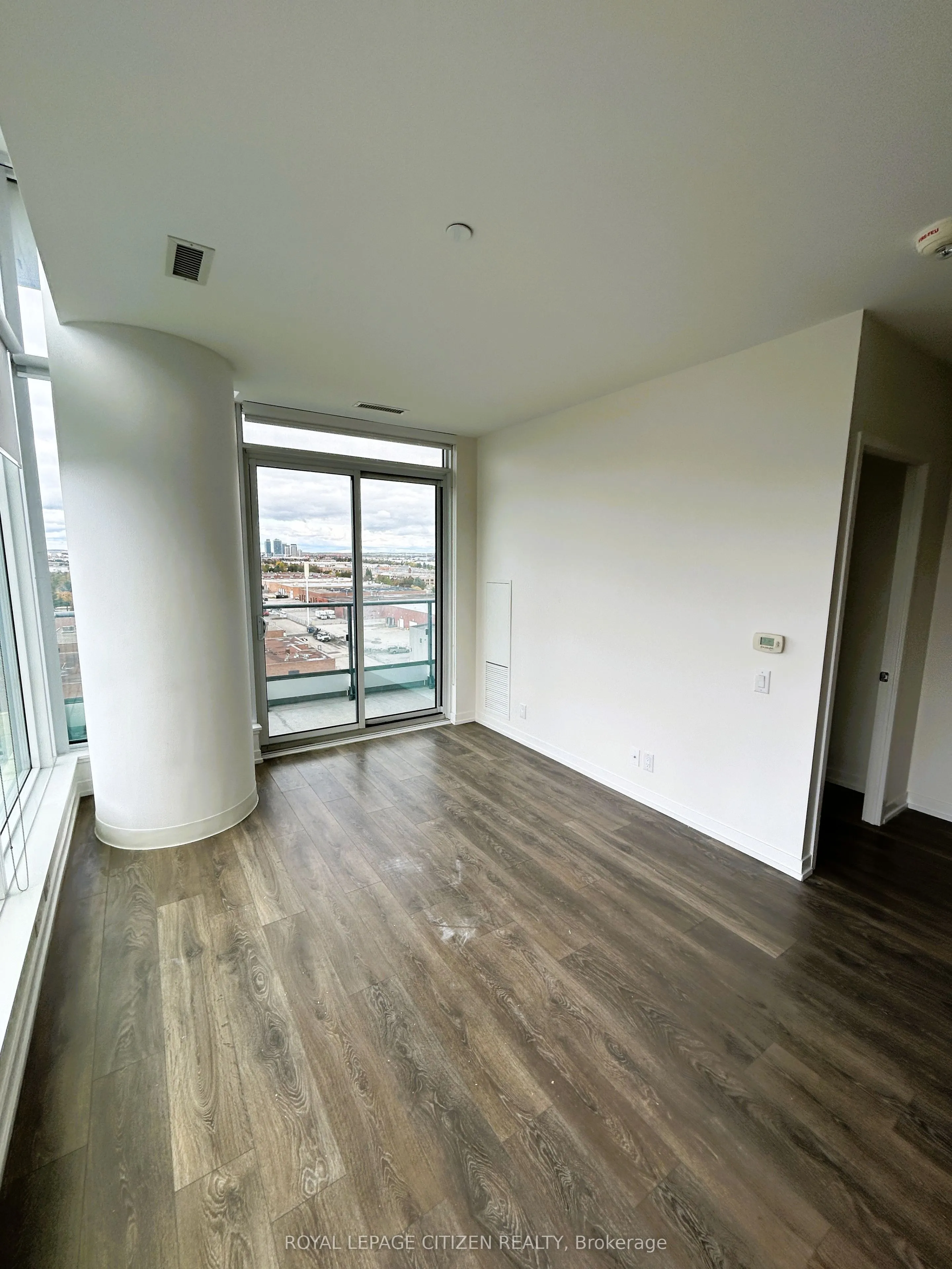 898 Portage Parkway, #905