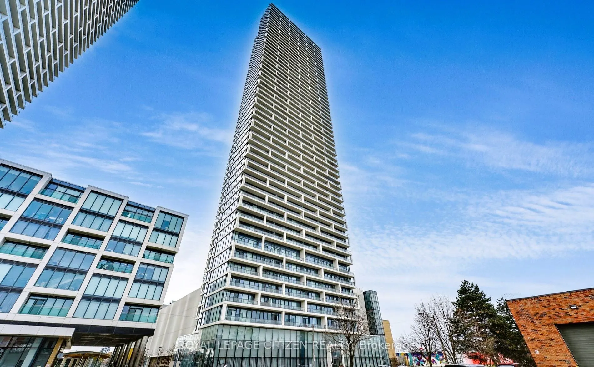 898 Portage Parkway, #905