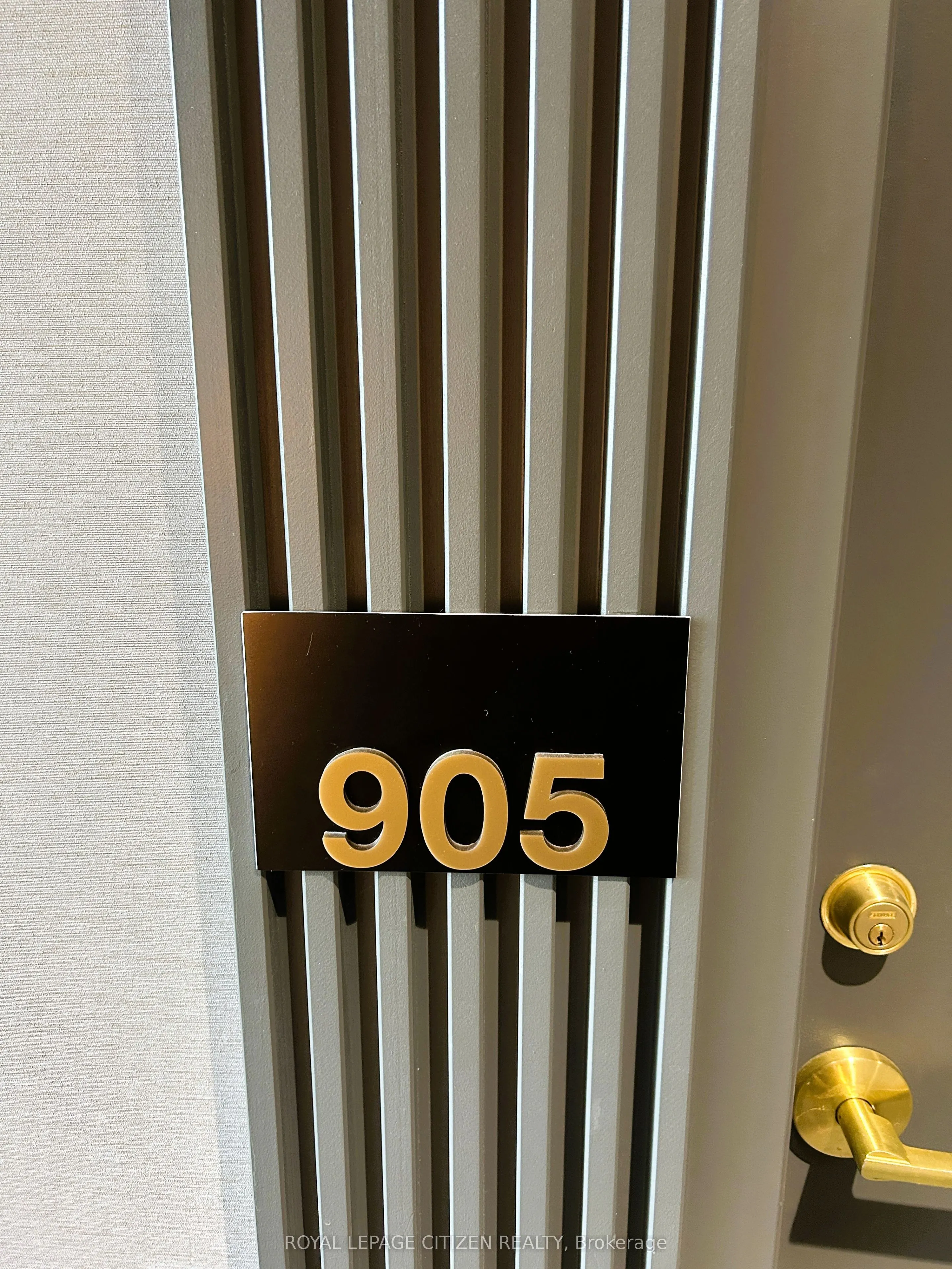 898 Portage Parkway, #905