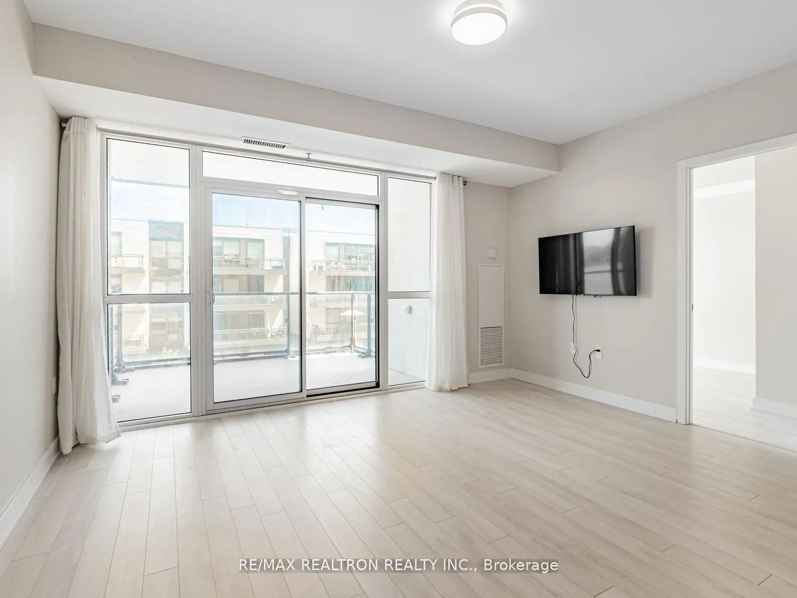 375 Sea Ray Avenue, #313