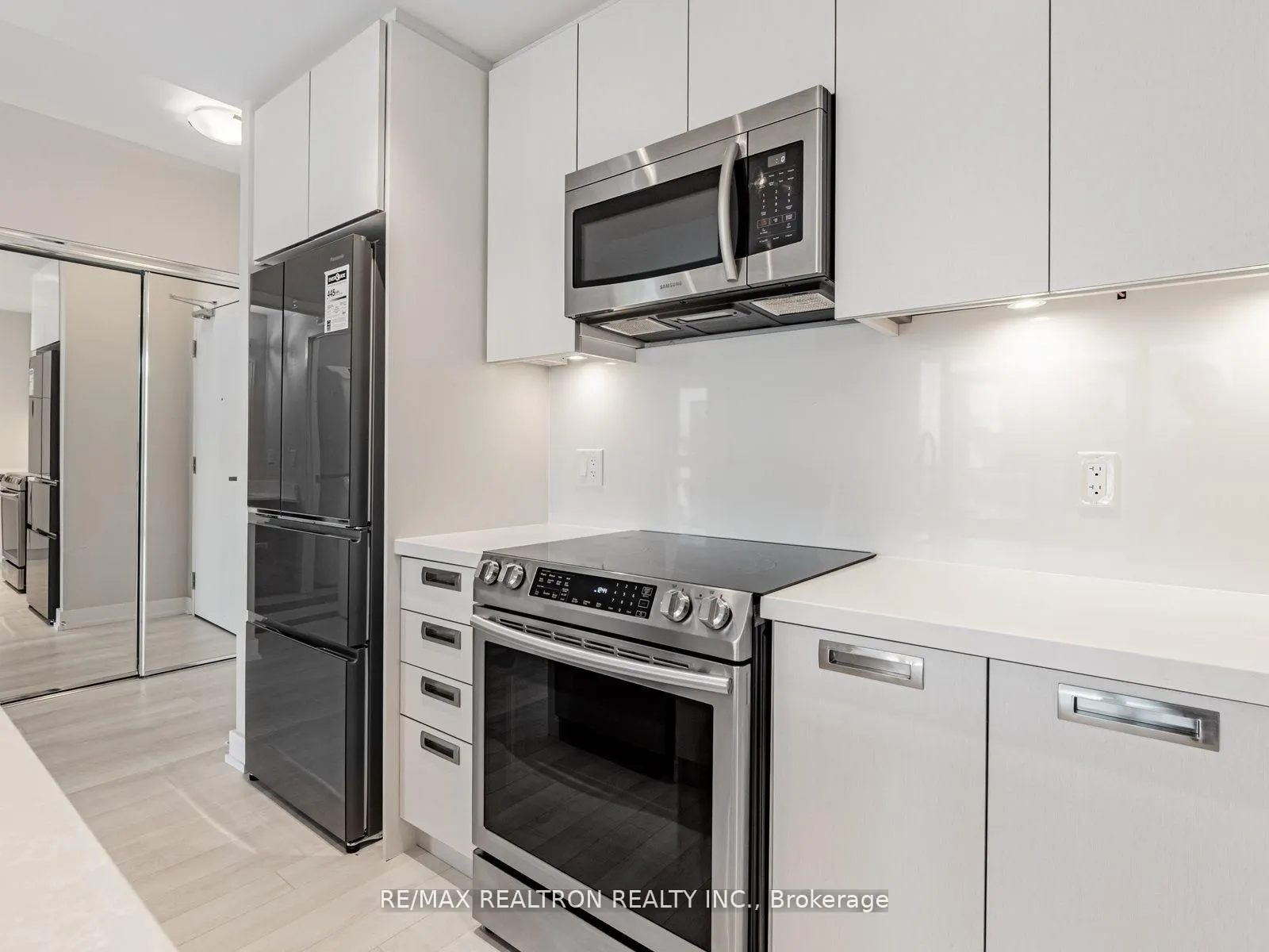 375 Sea Ray Avenue, #313