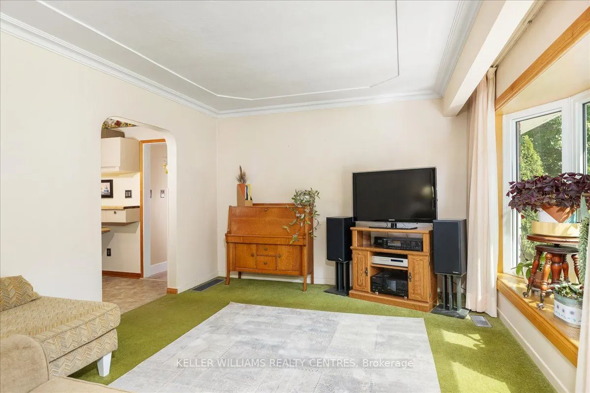 146 Queensville Side Road