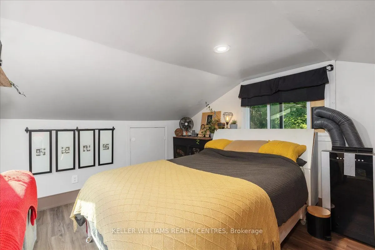 146 Queensville Side Road