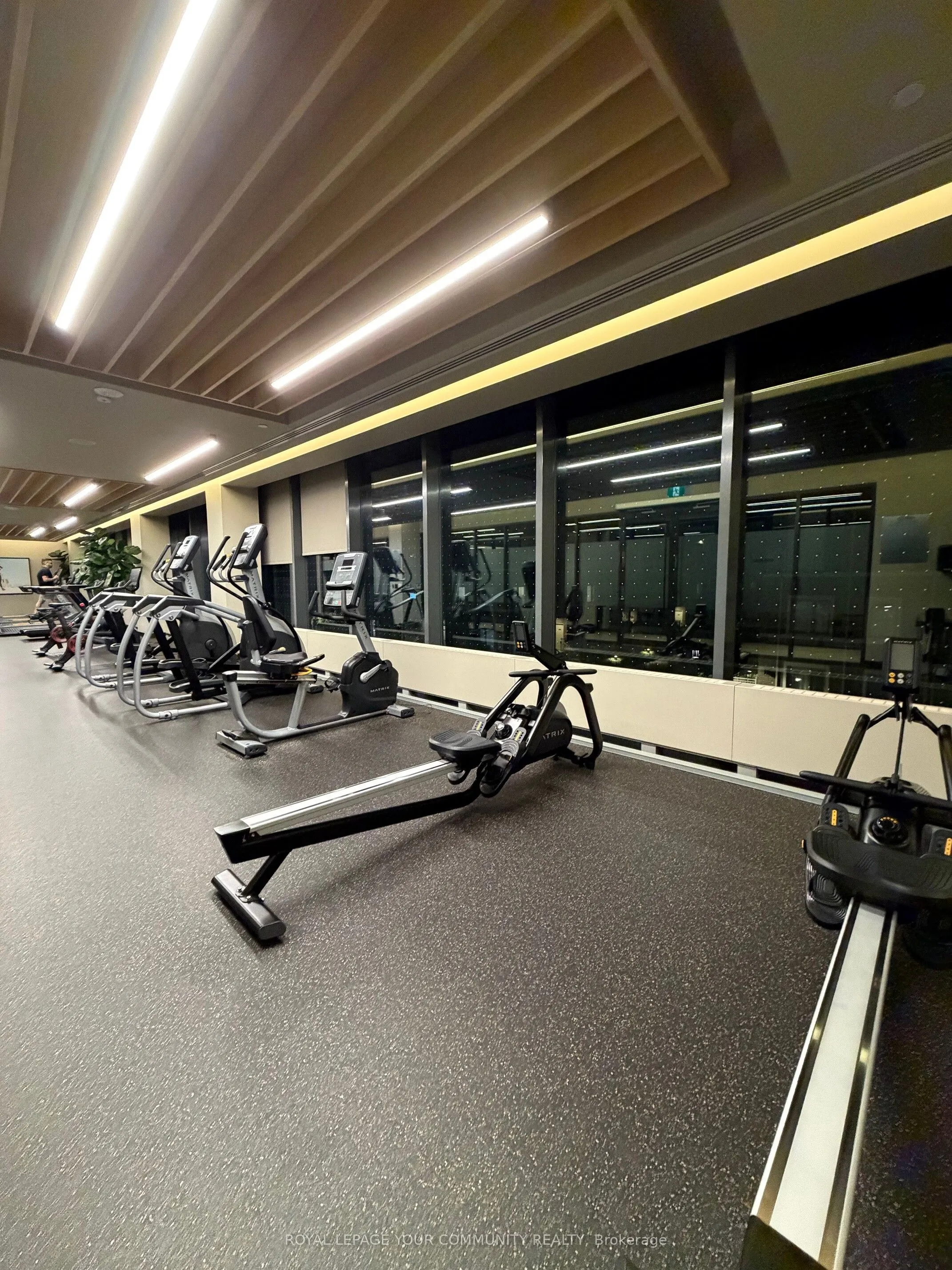 10 Honeycrisp Crescent, #1209