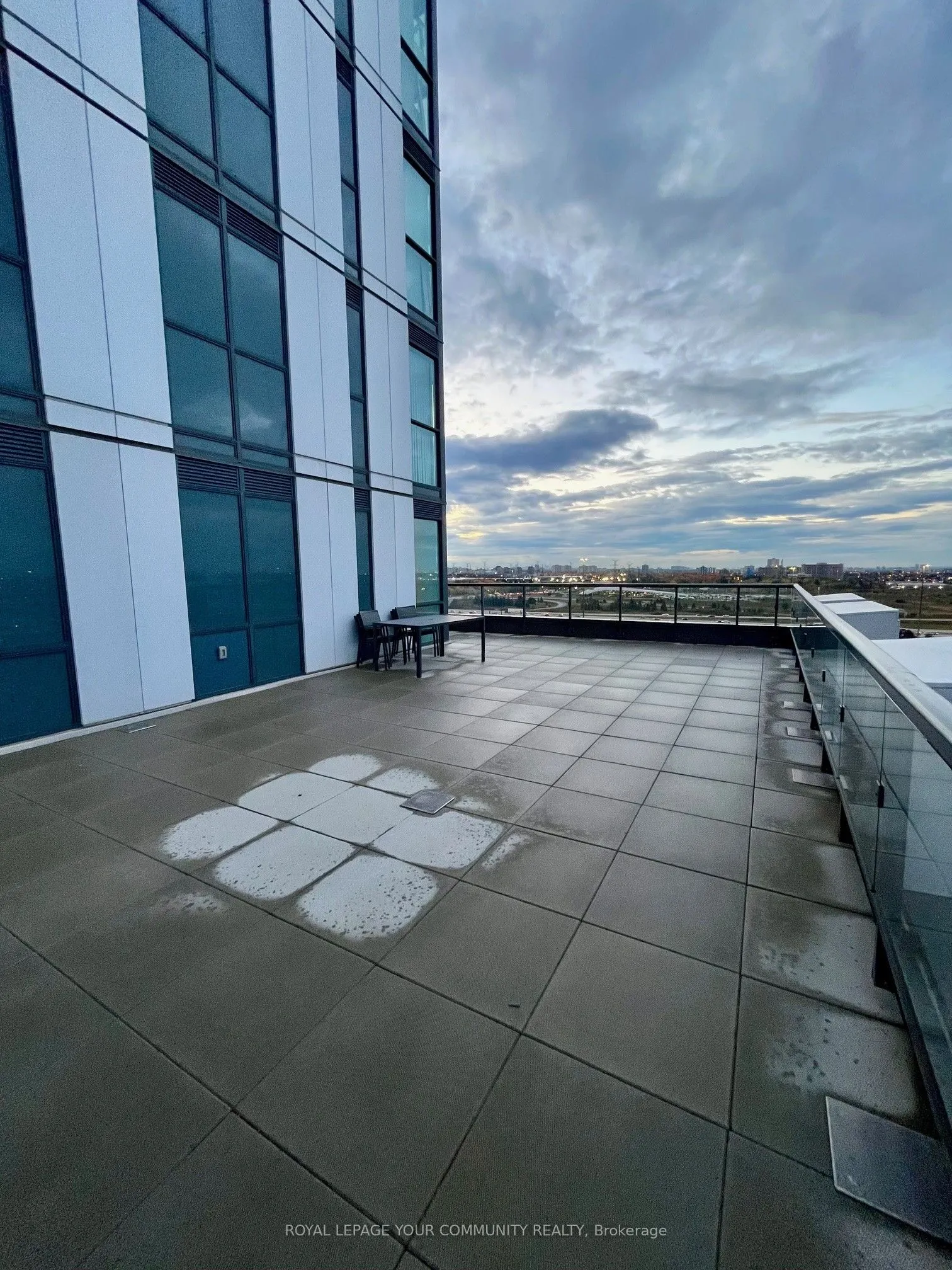 10 Honeycrisp Crescent, #1209