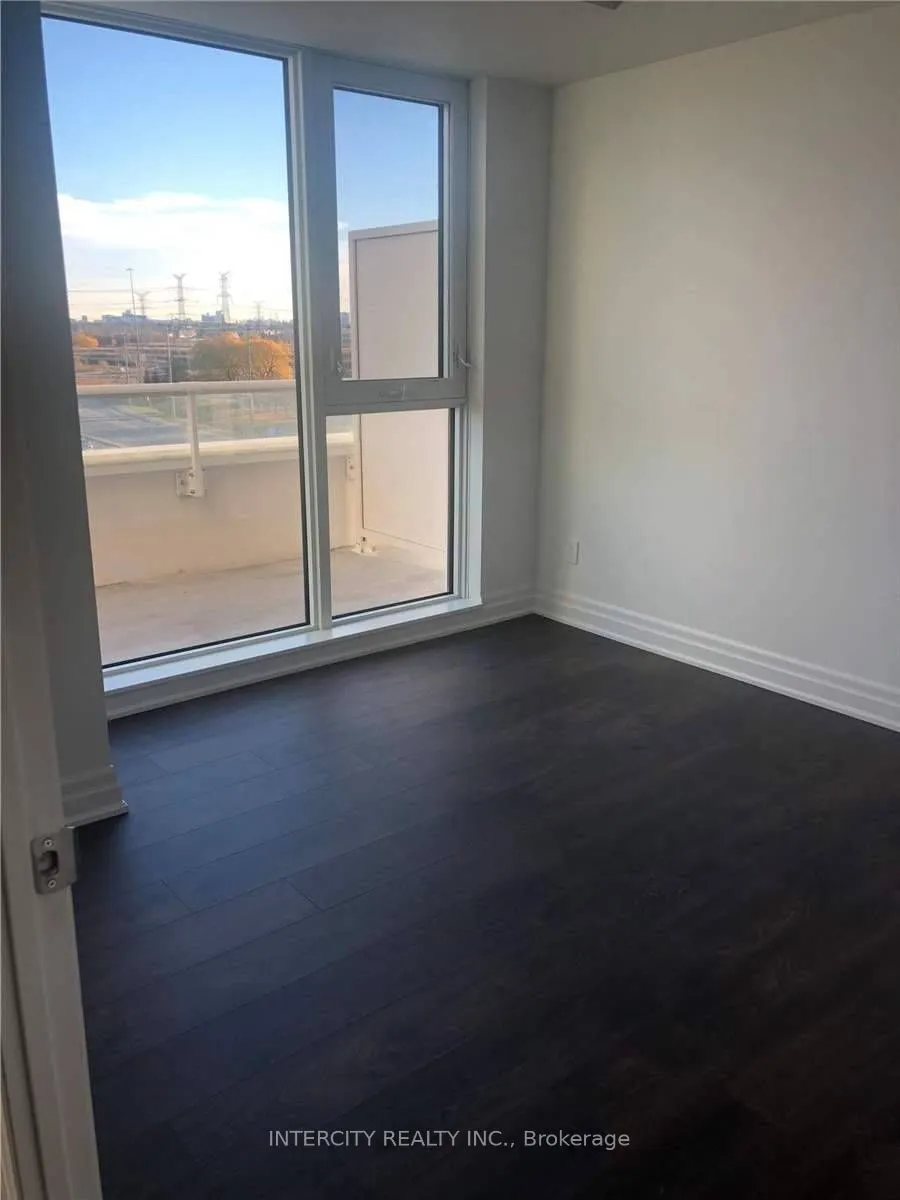 10 Rouge Valley Drive, #813A