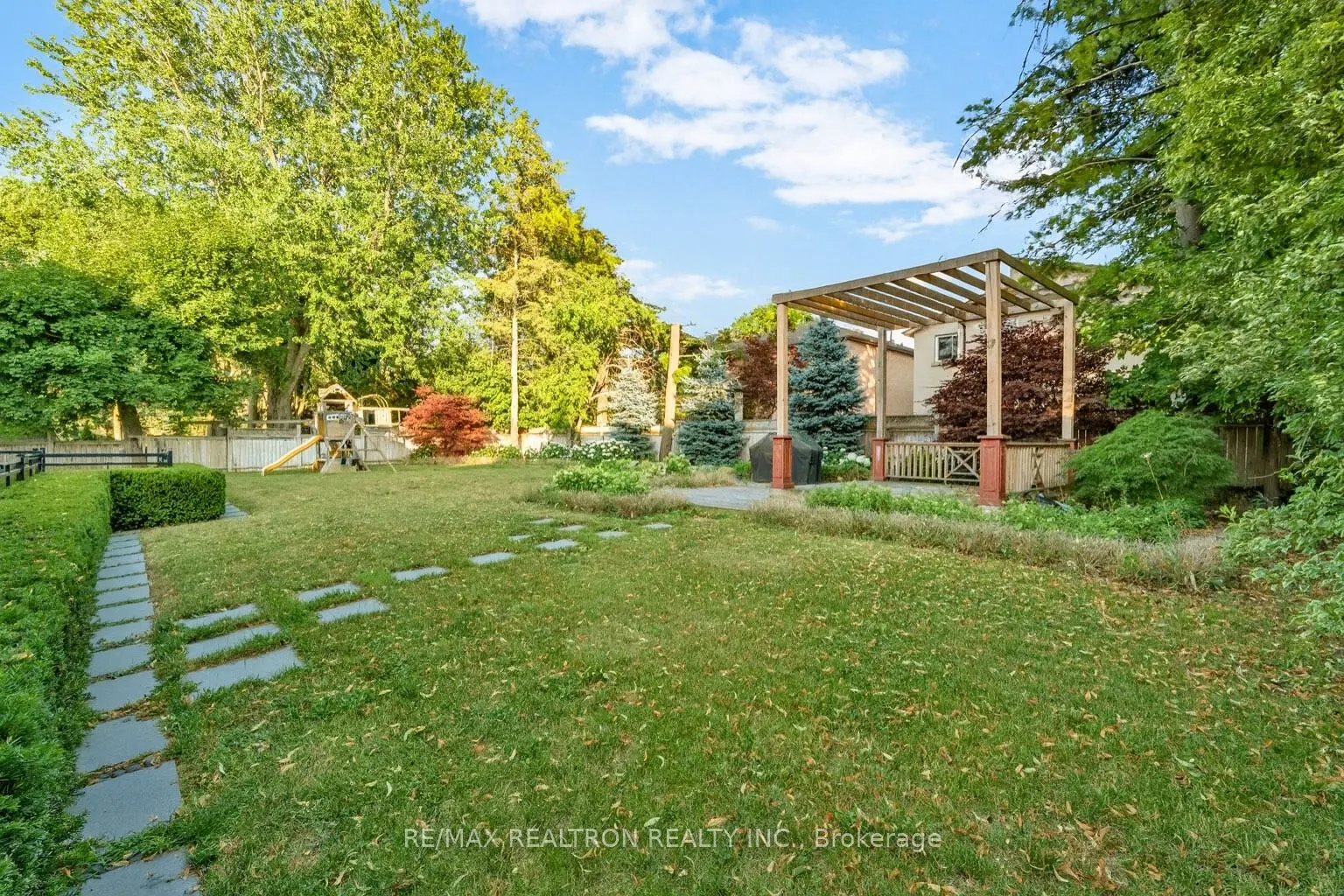 129 Arnold Avenue