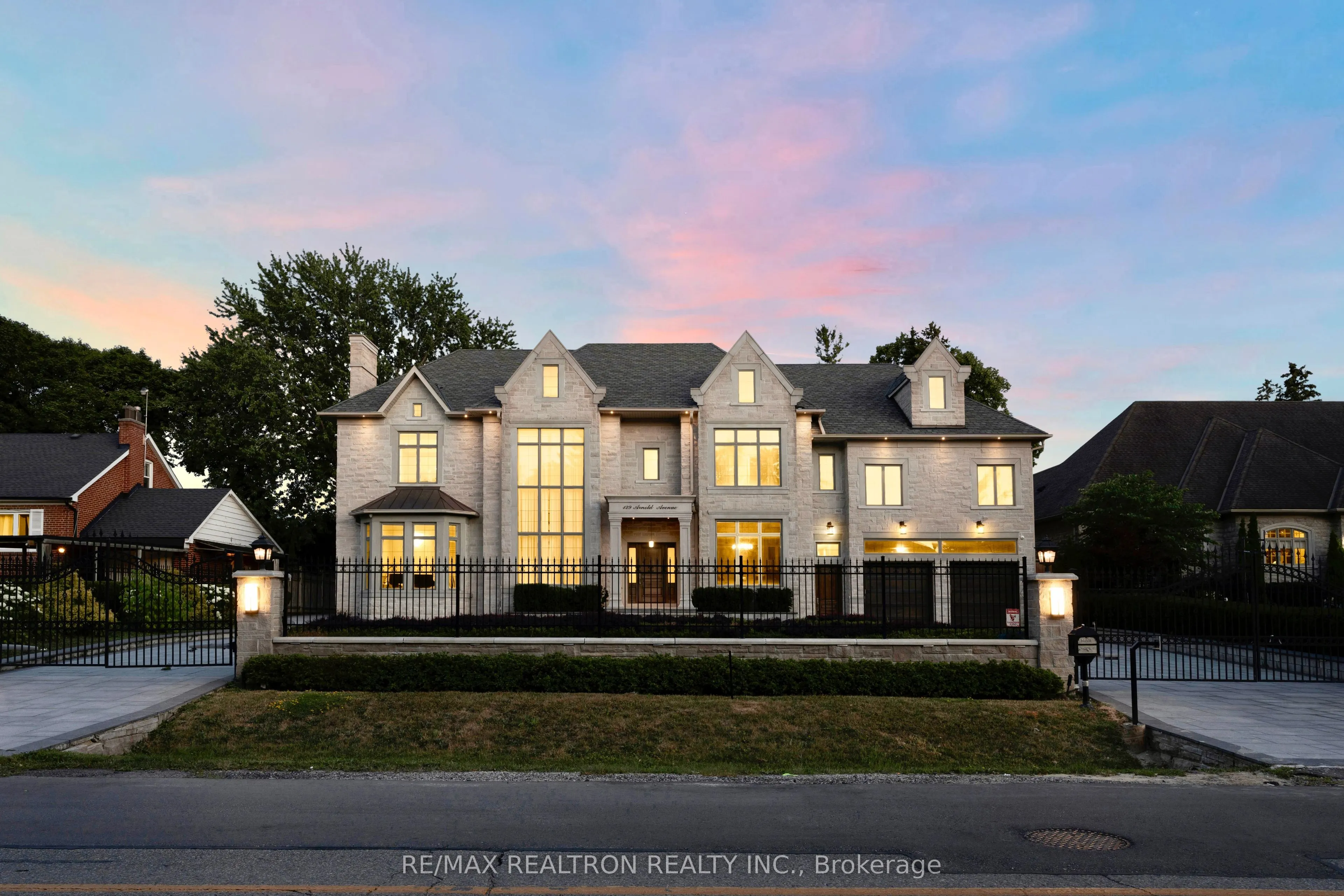 129 Arnold Avenue
