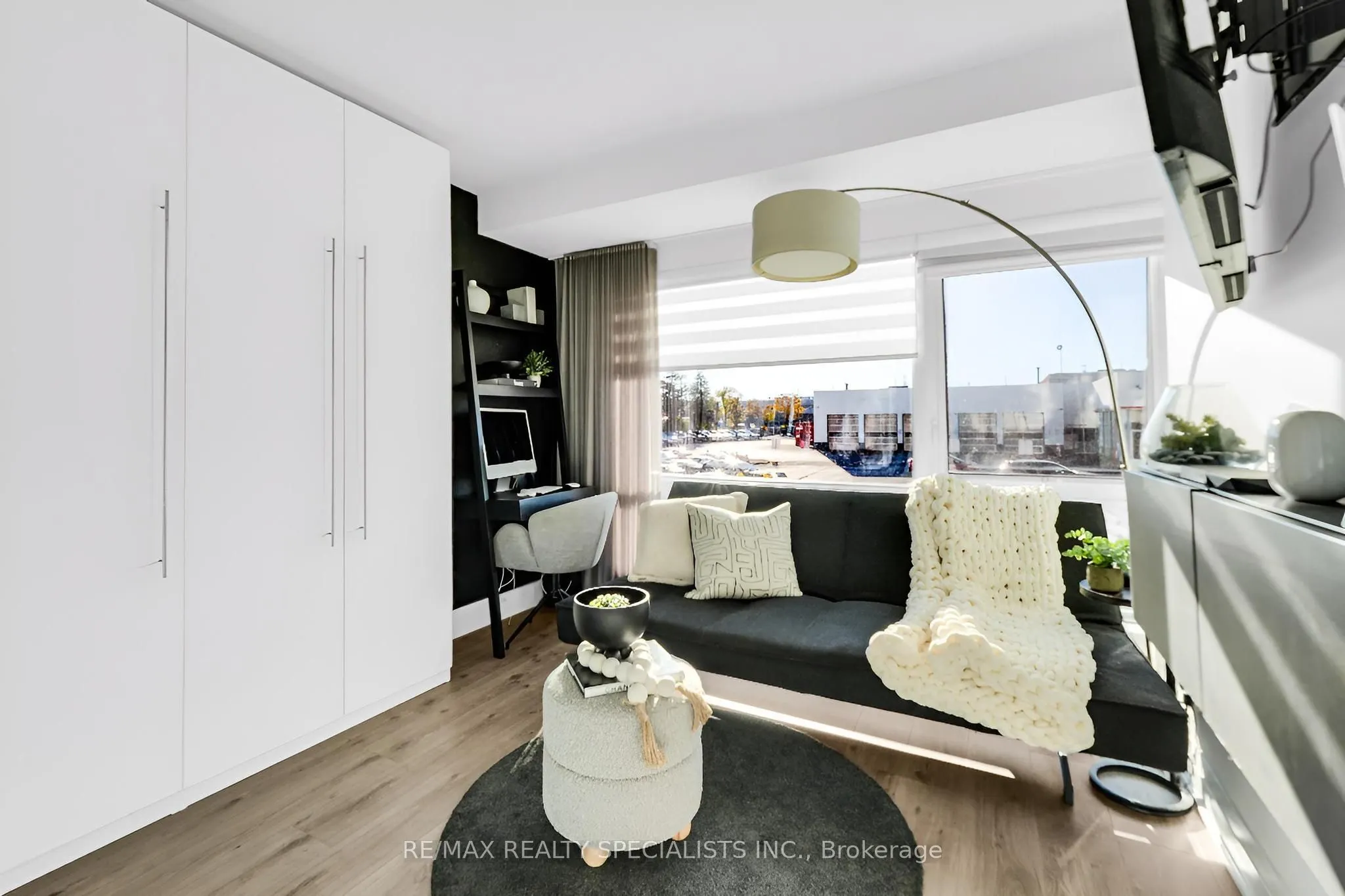 24 Woodstream Boulevard, #105