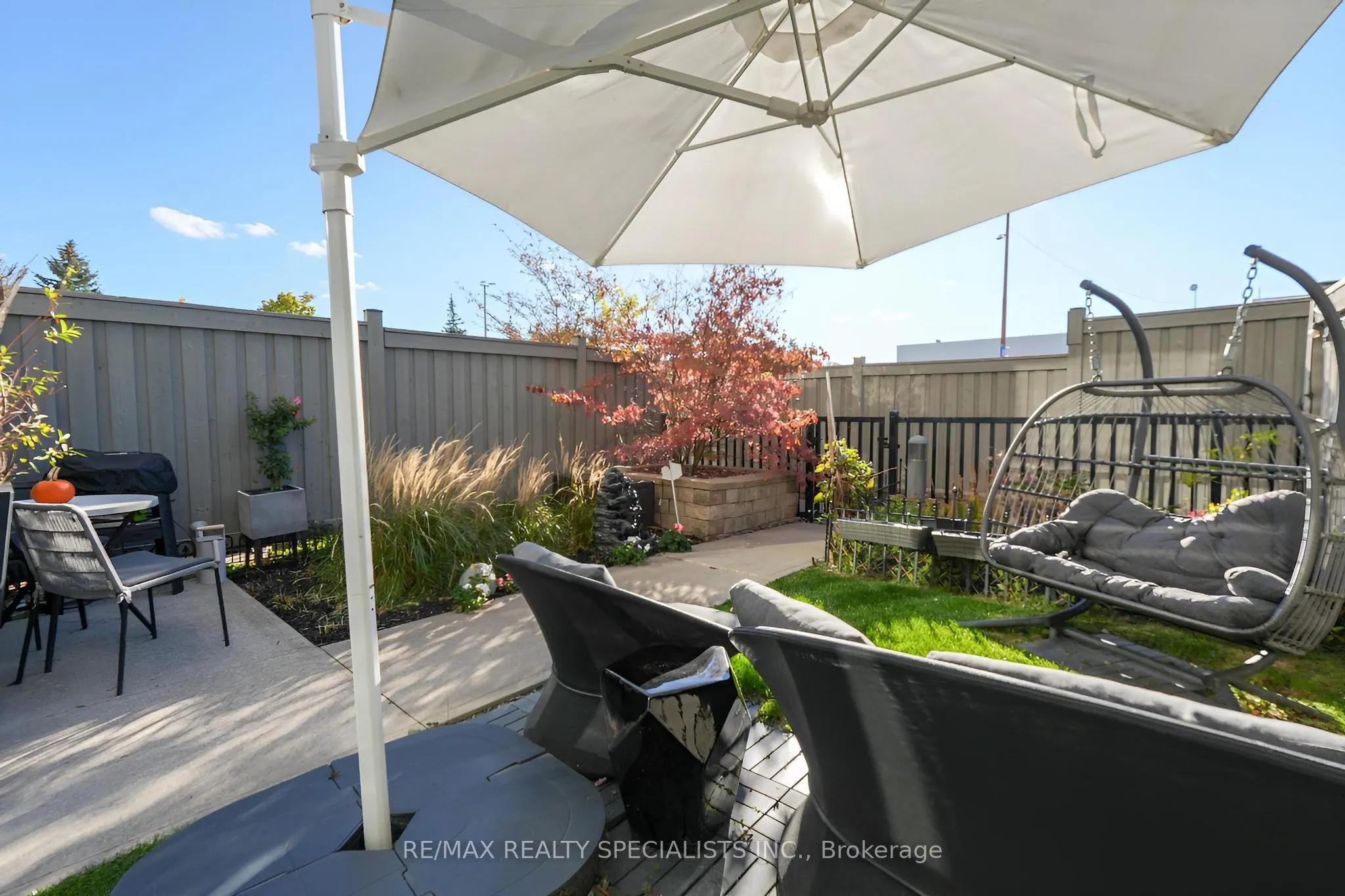 24 Woodstream Boulevard, #105