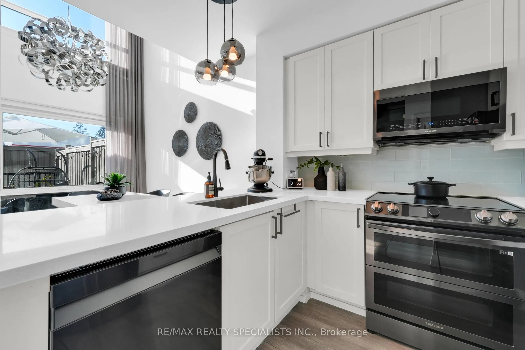 24 Woodstream Boulevard, #105