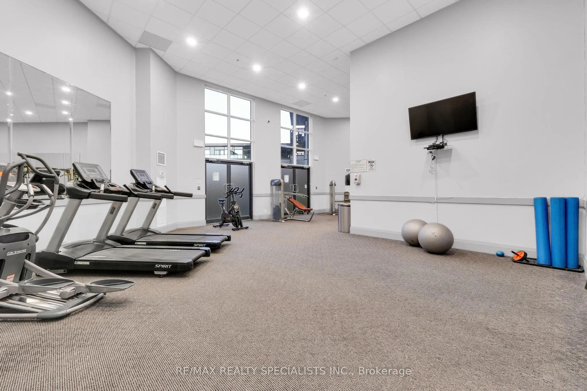 24 Woodstream Boulevard, #105