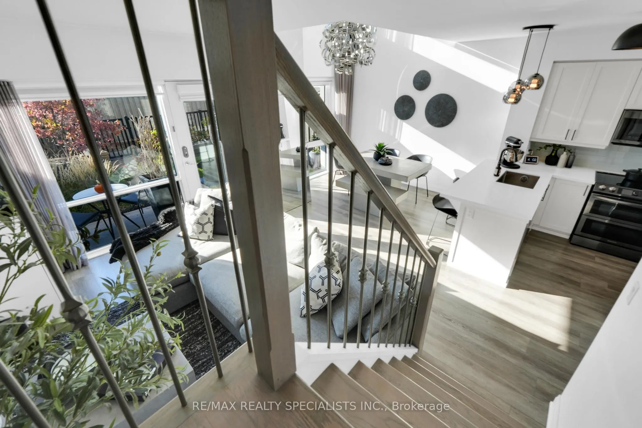 24 Woodstream Boulevard, #105