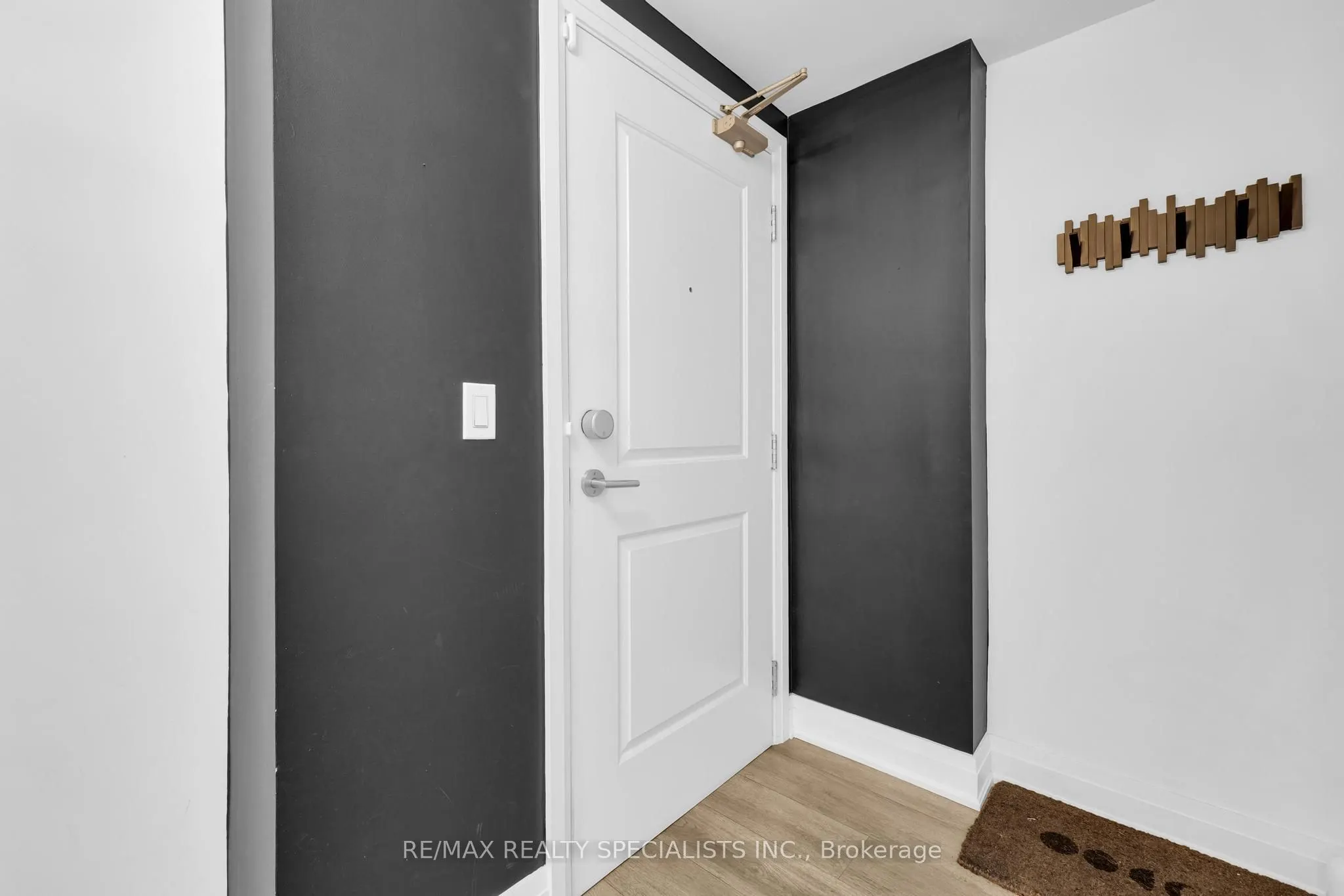 24 Woodstream Boulevard, #105