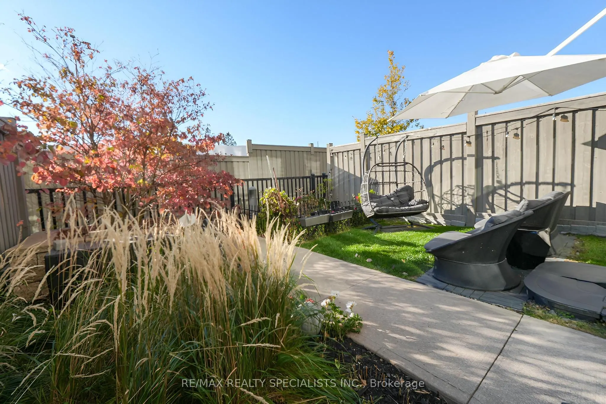 24 Woodstream Boulevard, #105