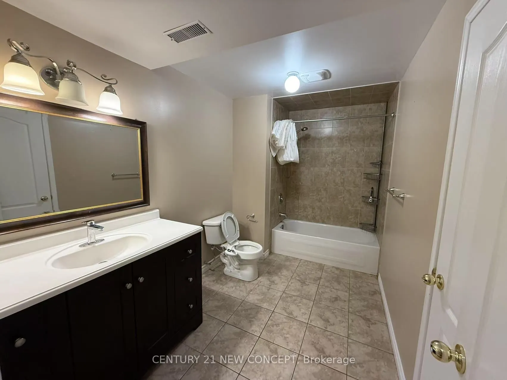 75 Alpaca Drive, #Lower