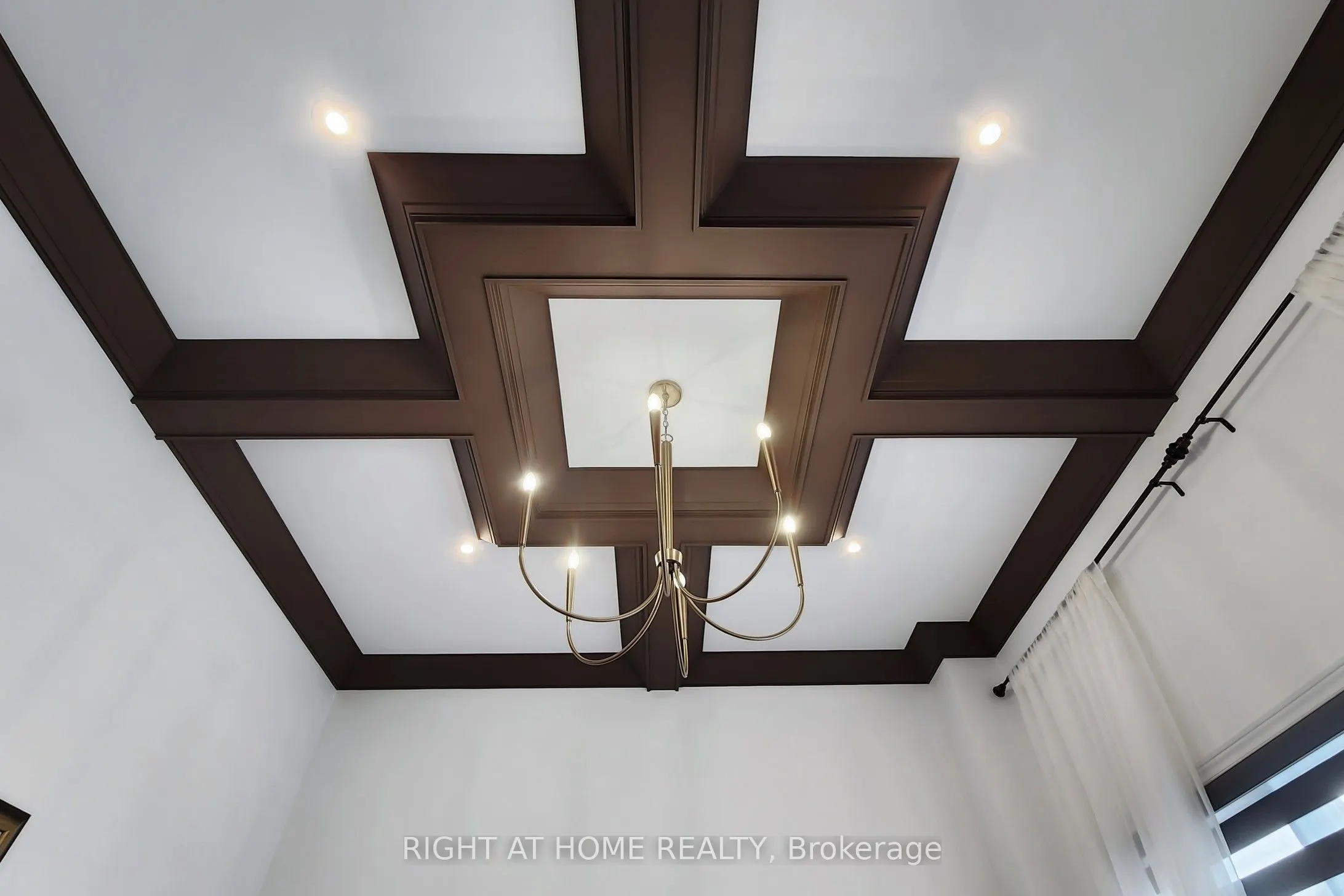 216 Sunset Vista Court E