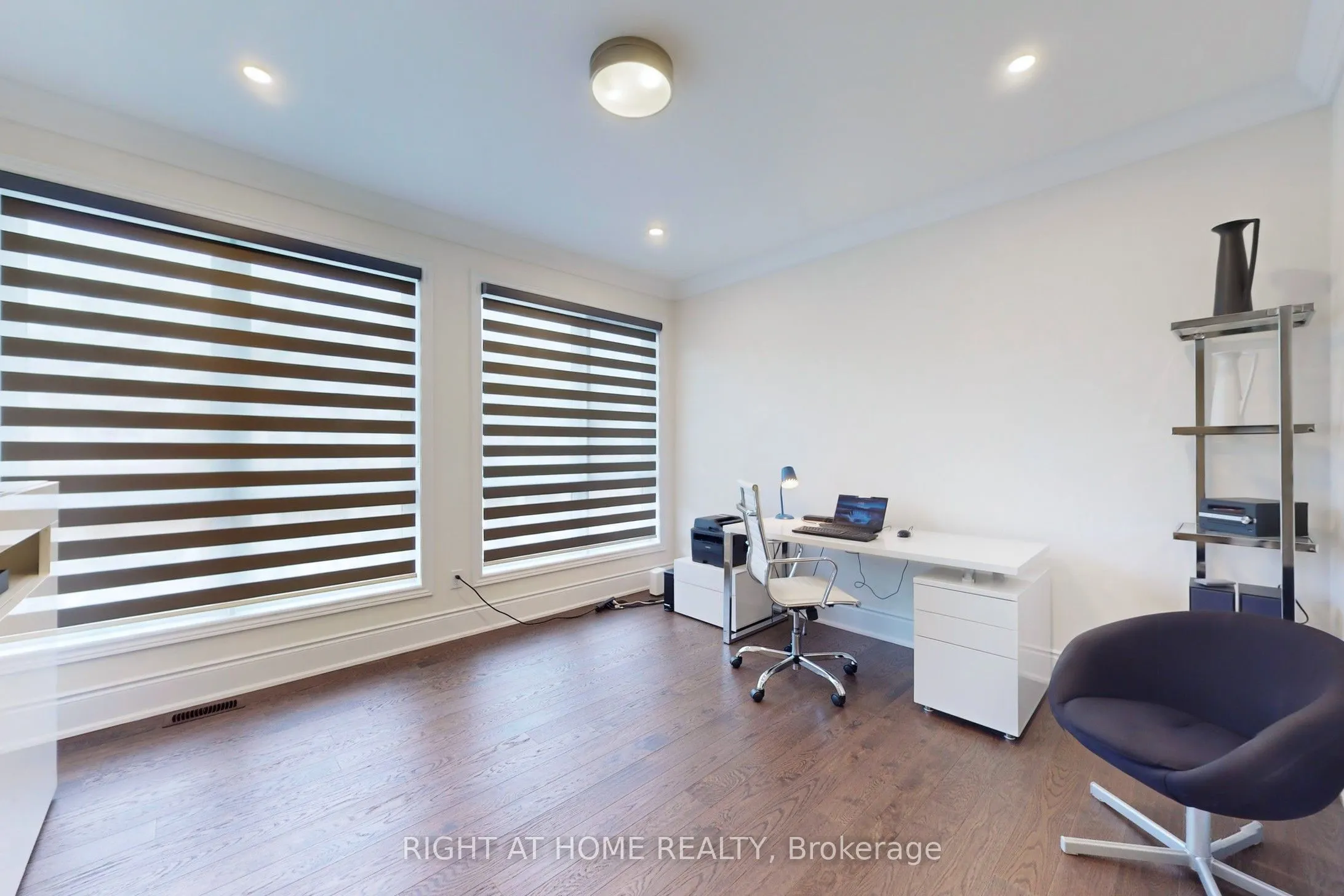 216 Sunset Vista Court E