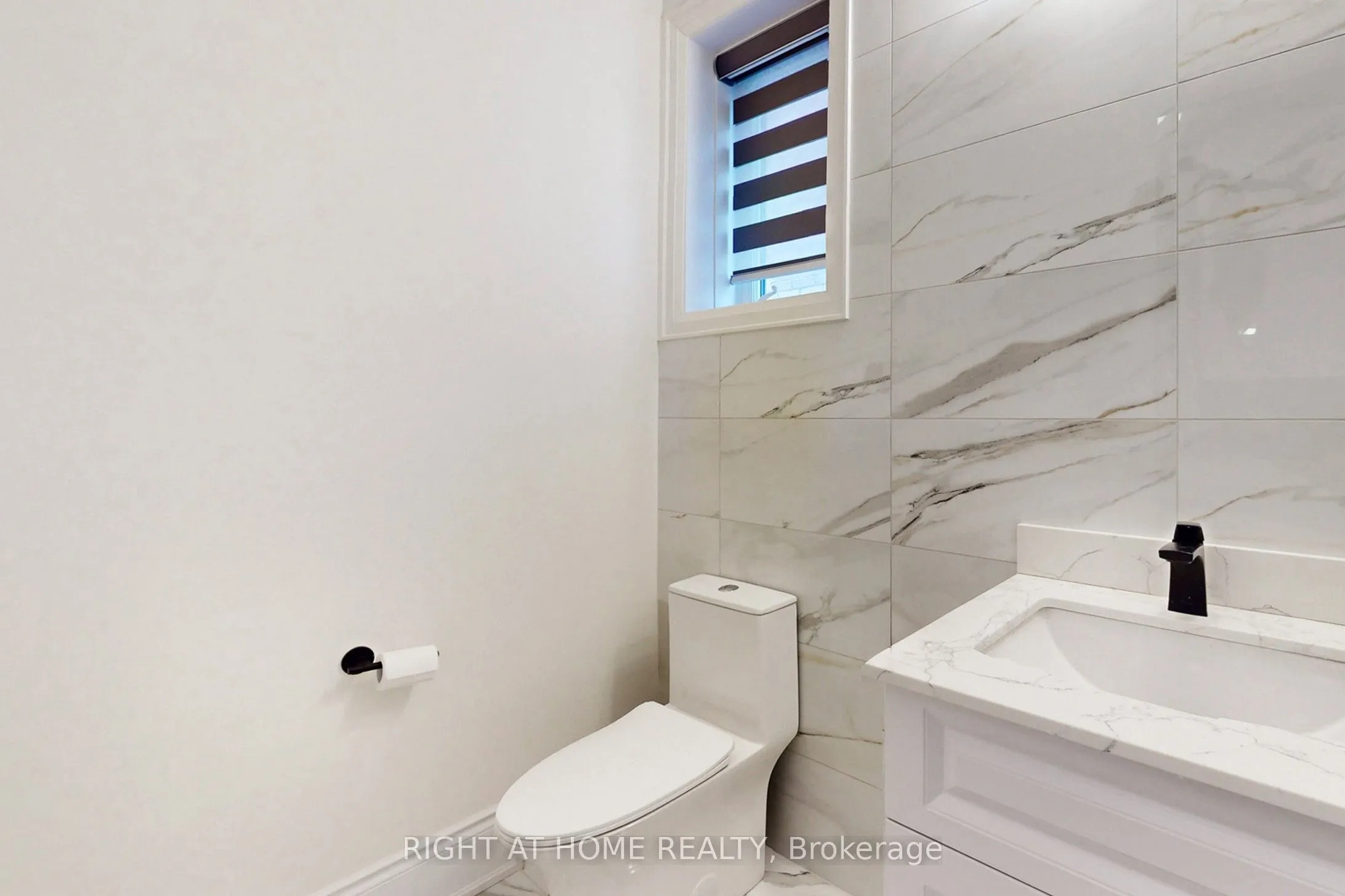 216 Sunset Vista Court E