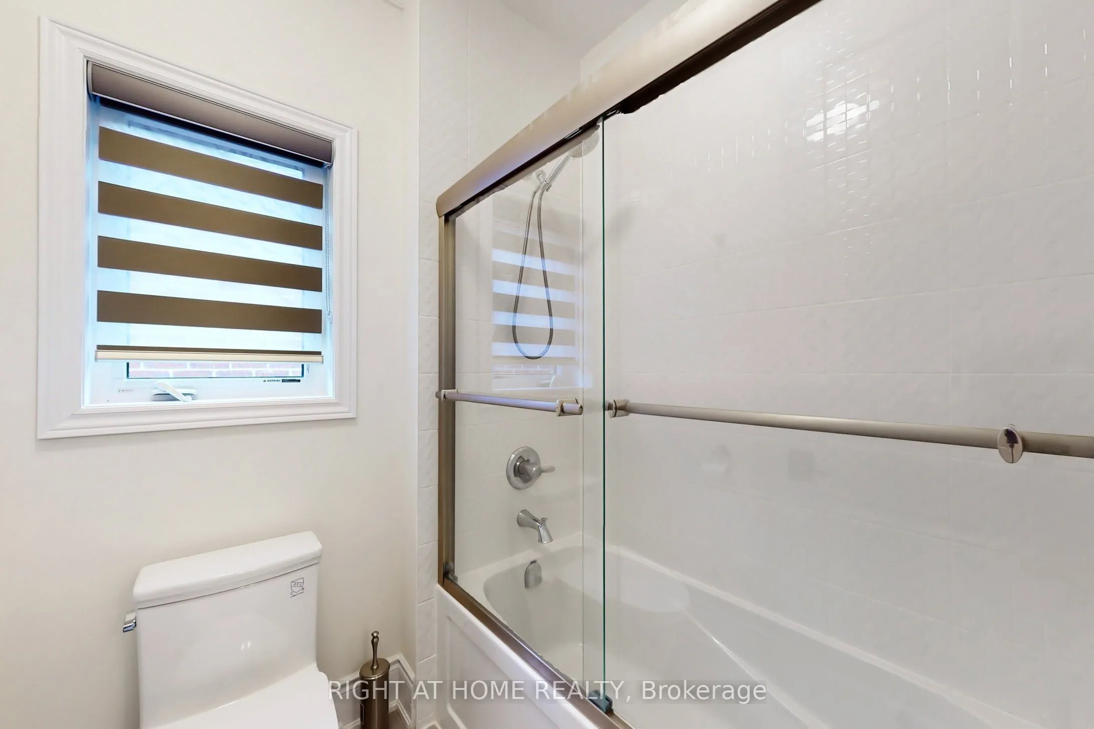 216 Sunset Vista Court E