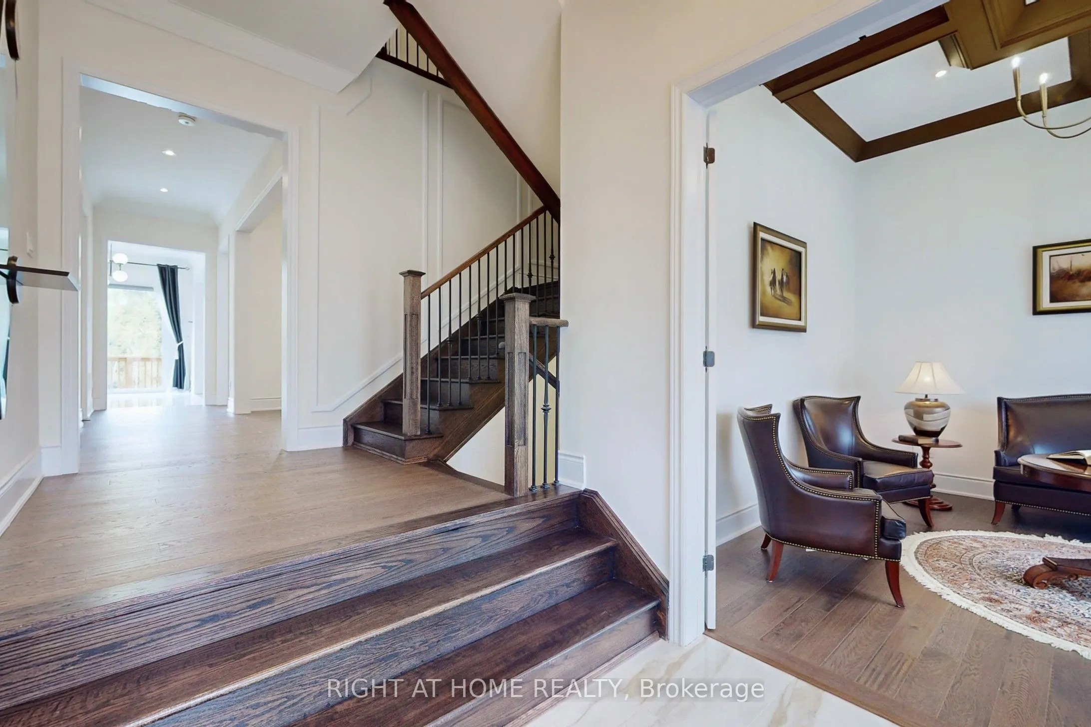 216 Sunset Vista Court E