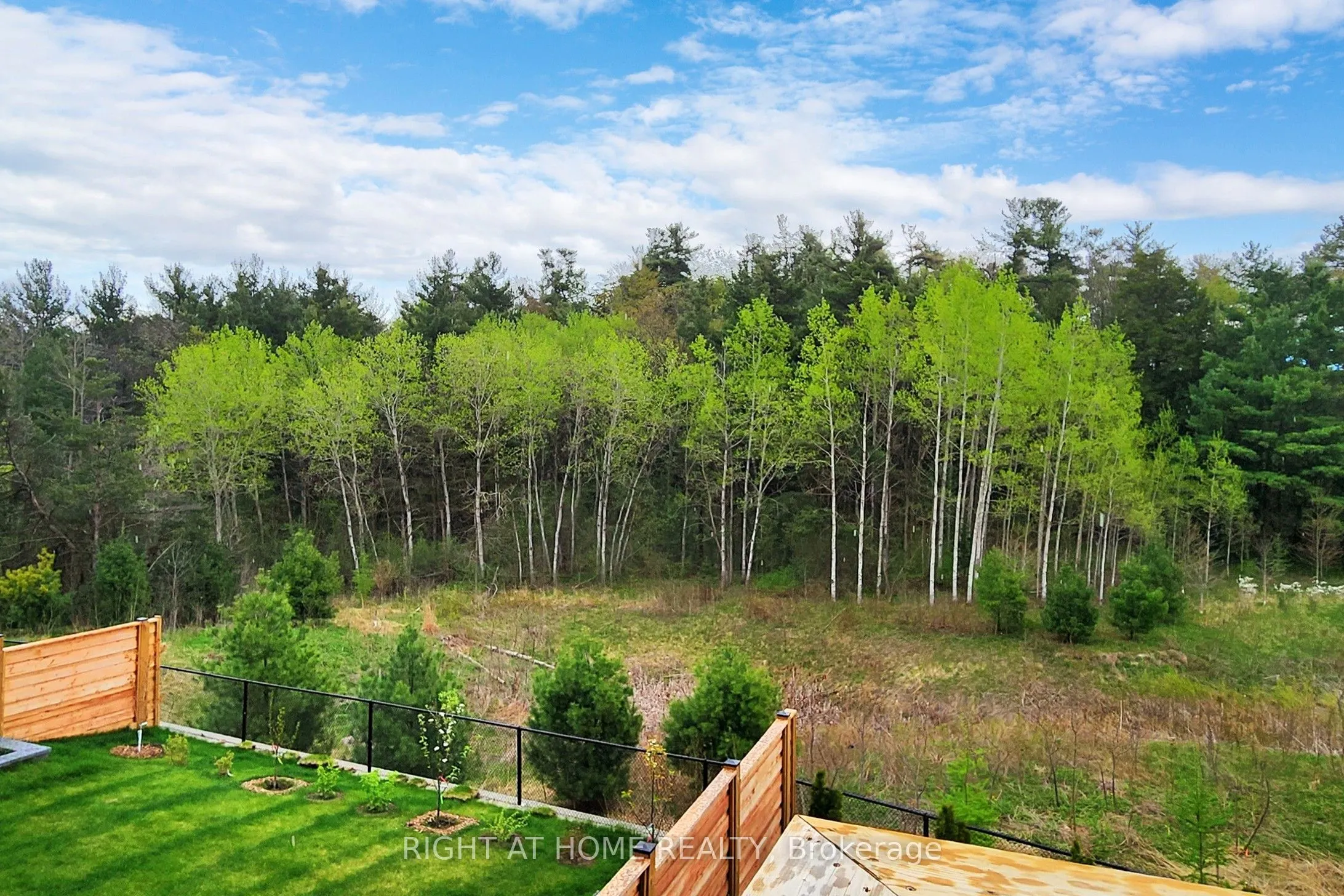 216 Sunset Vista Court E