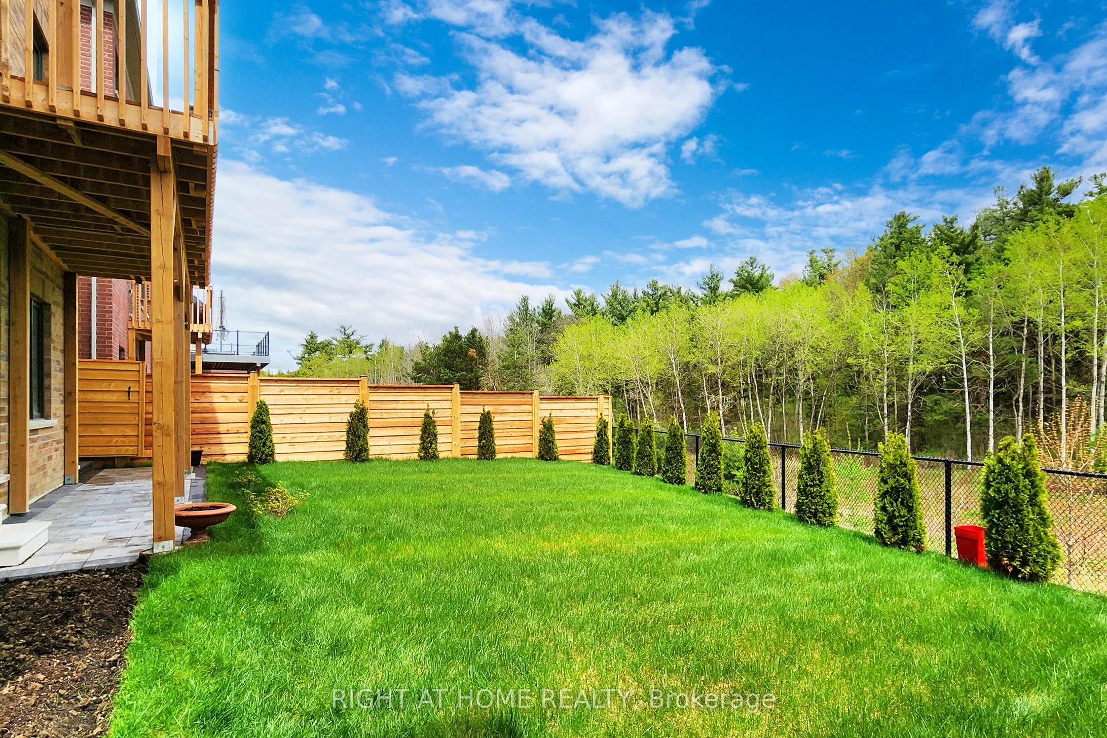 216 Sunset Vista Court E