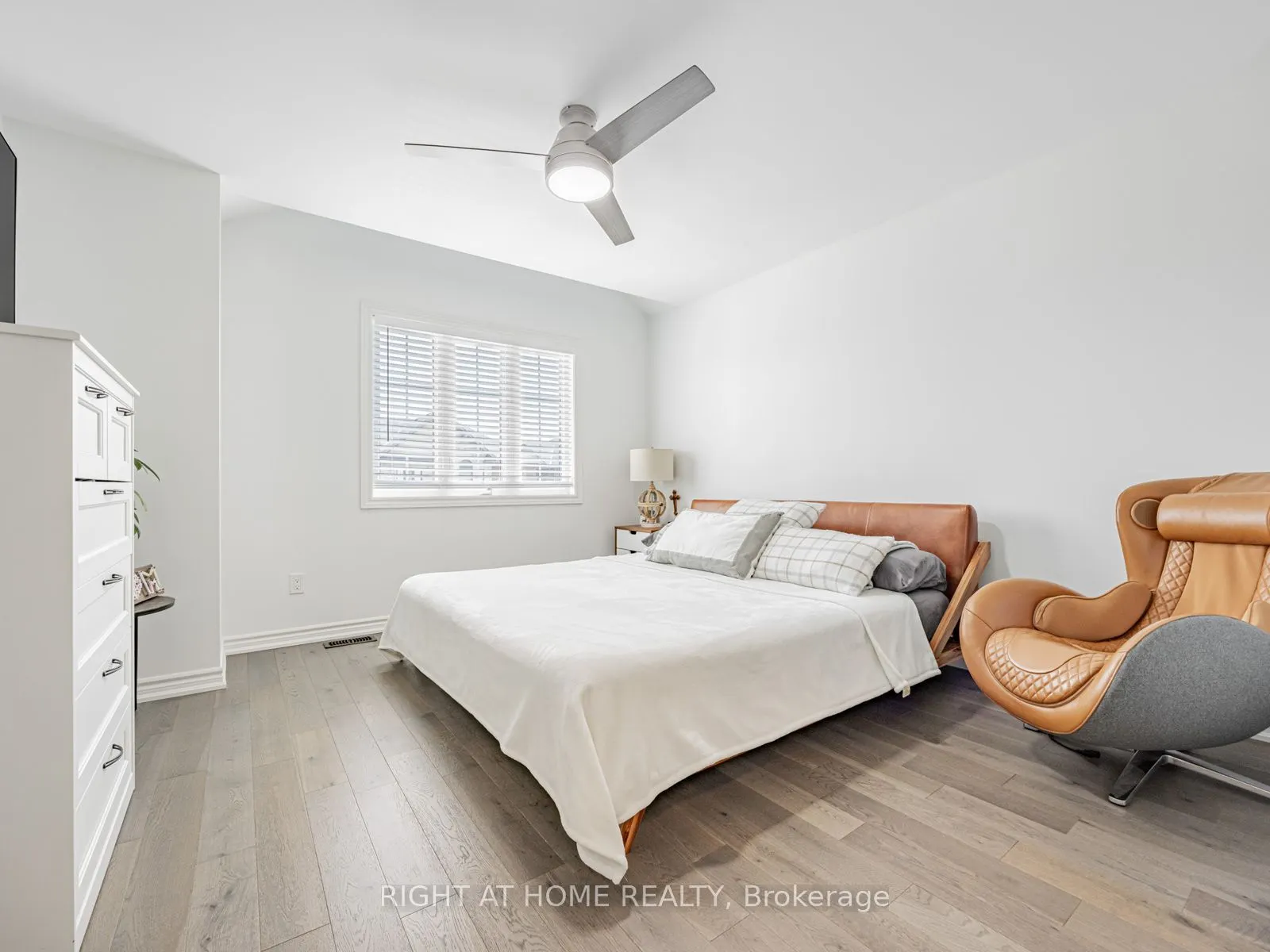 7 Harry Thornton Lane