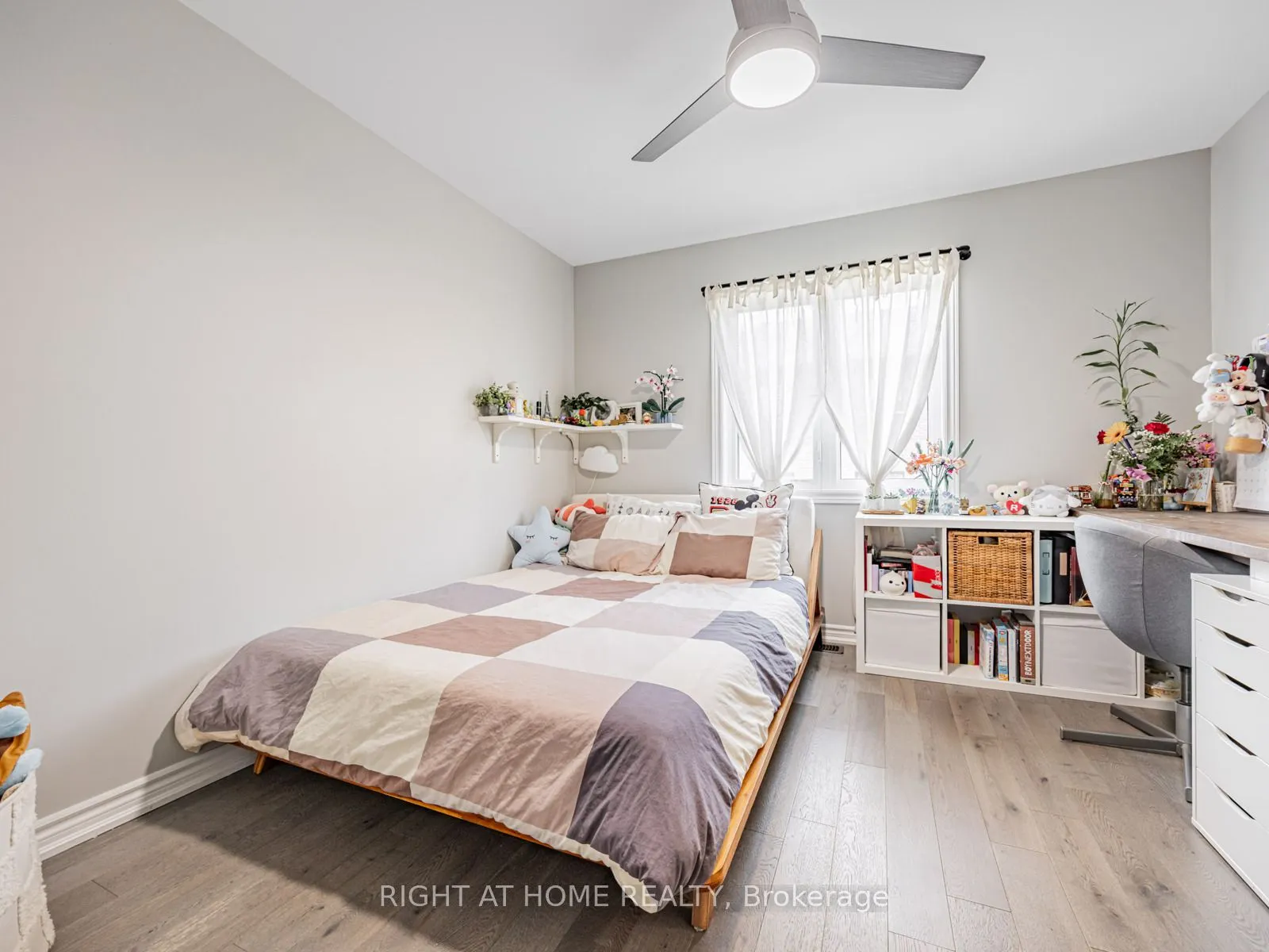 7 Harry Thornton Lane