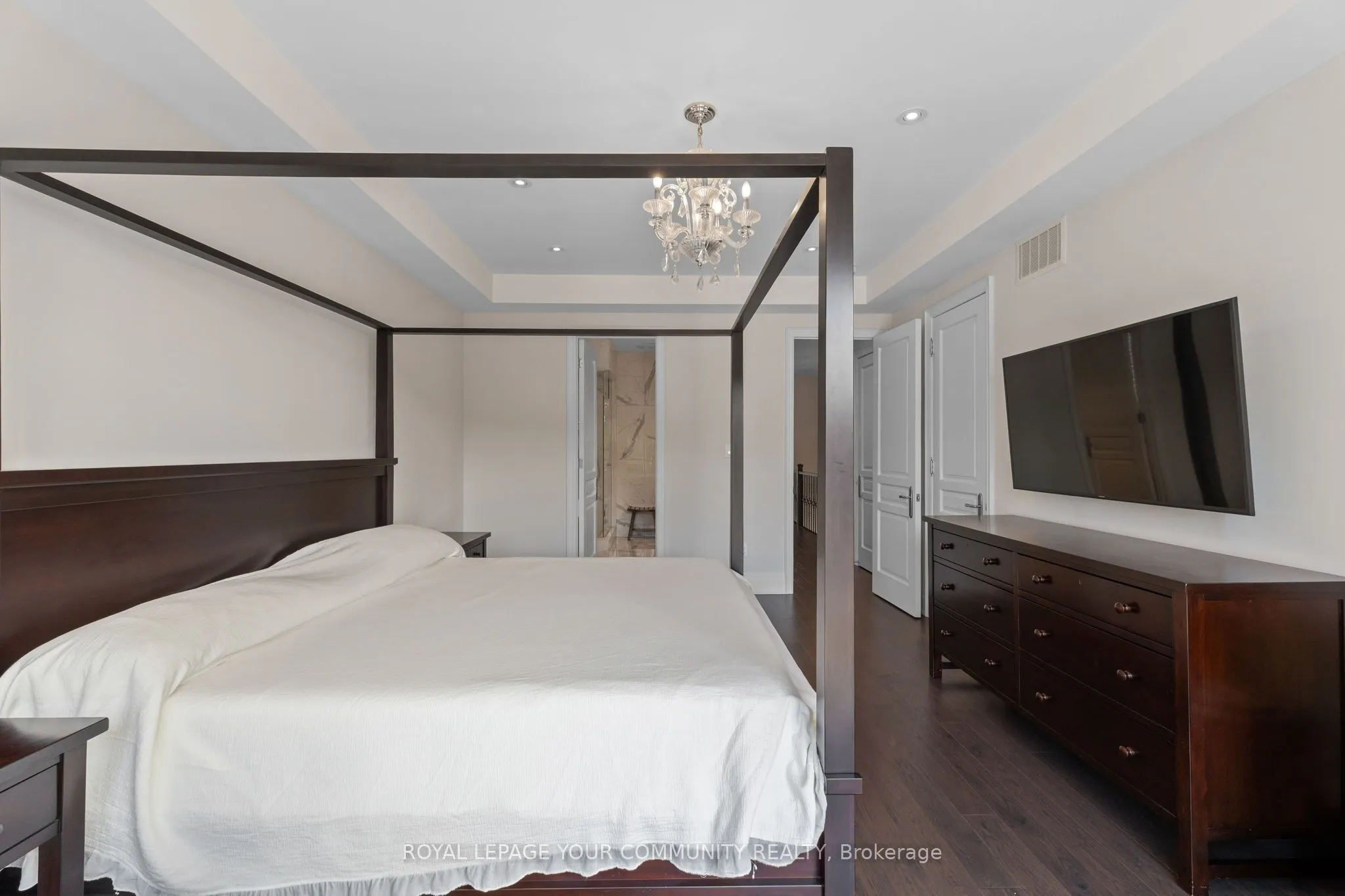 40 Crimson Forest Drive