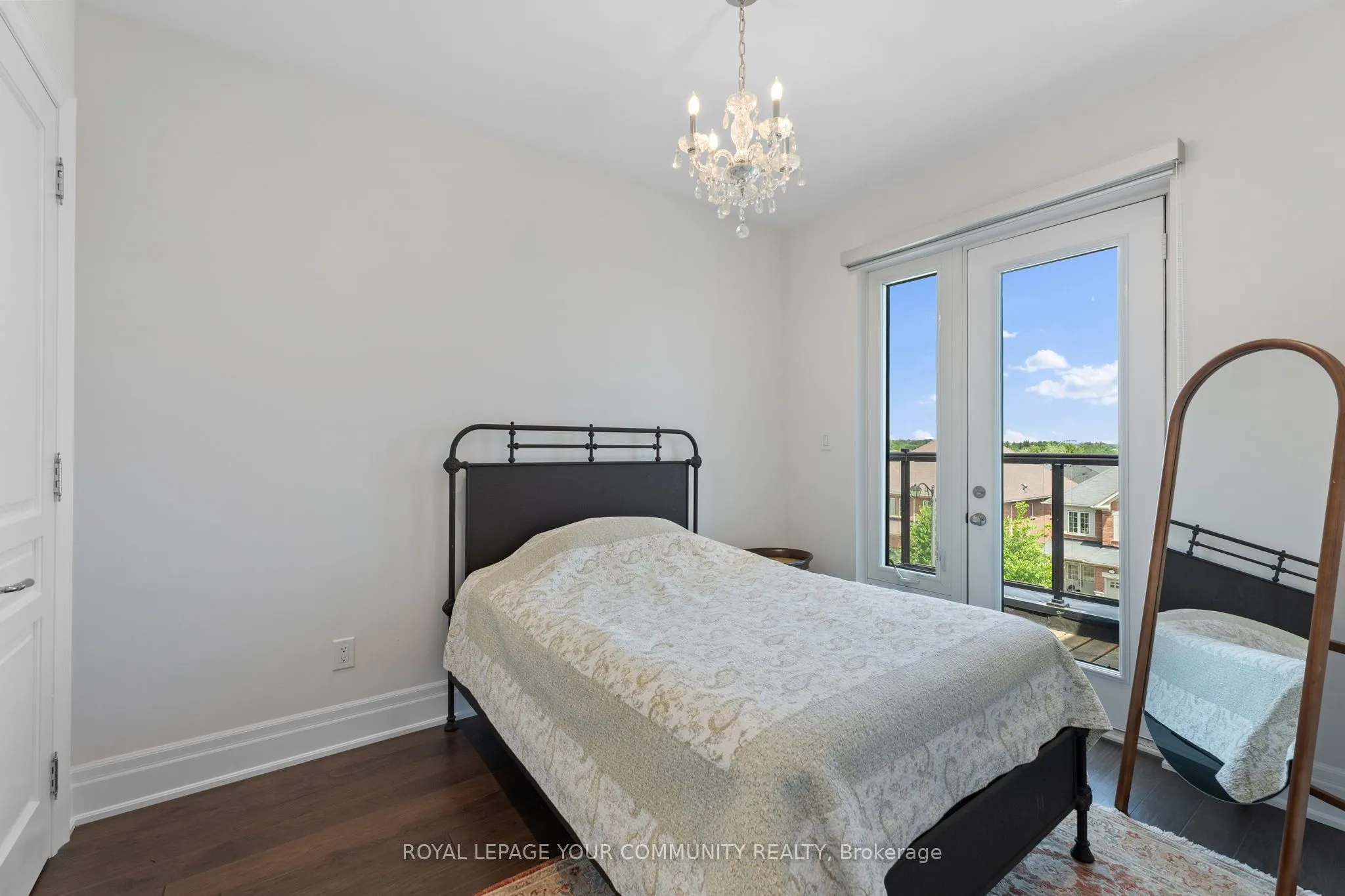 40 Crimson Forest Drive