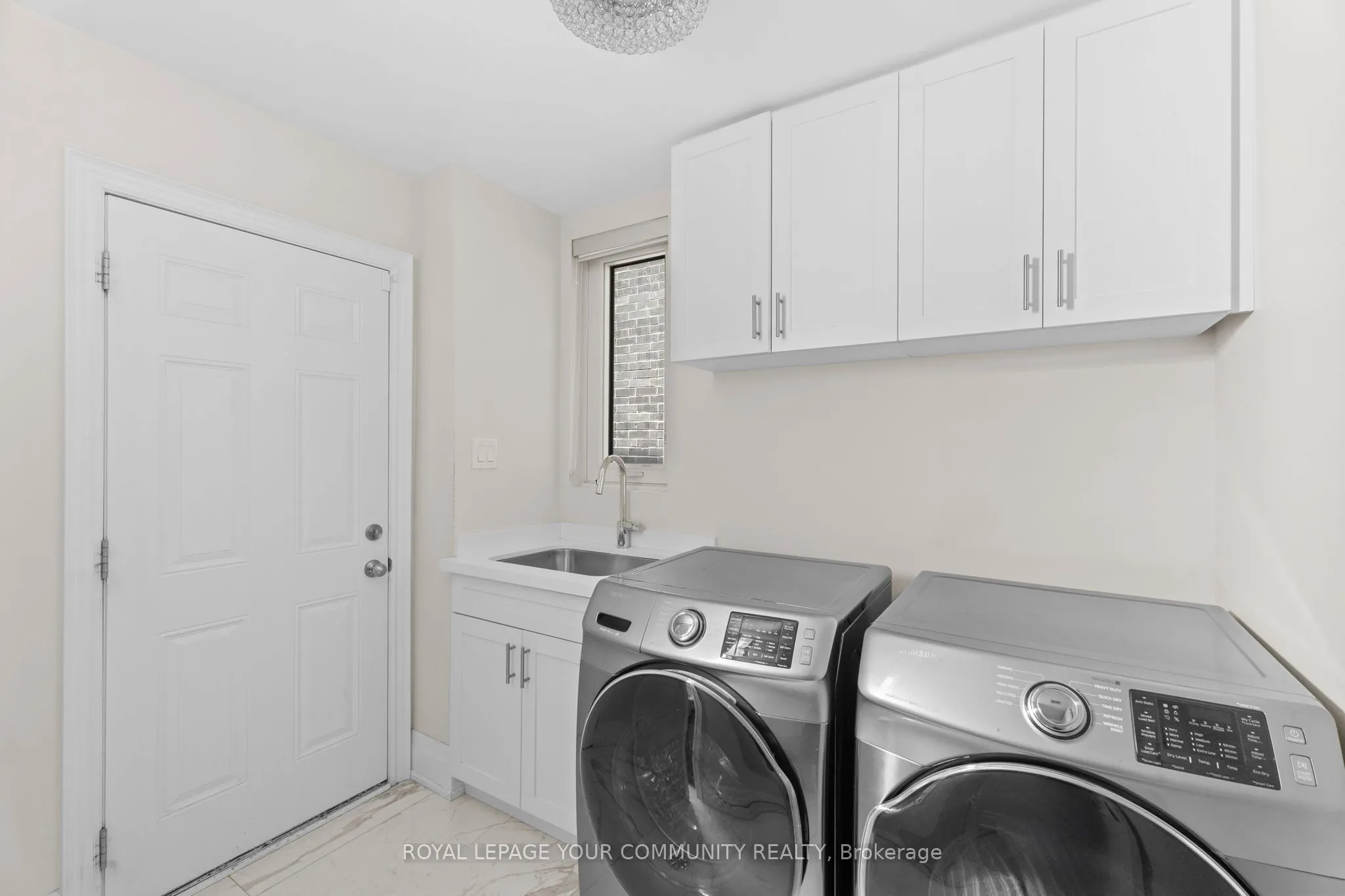 40 Crimson Forest Drive