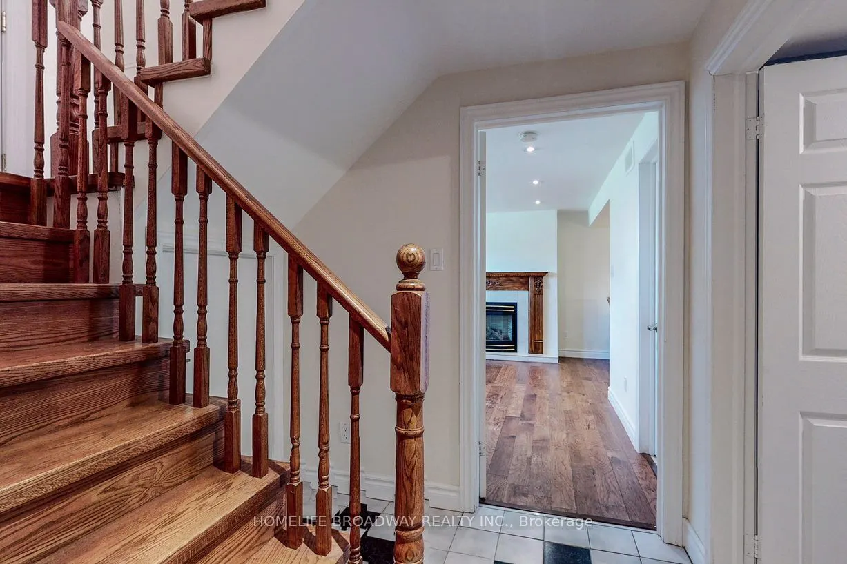 1 Billy Joel Crescent