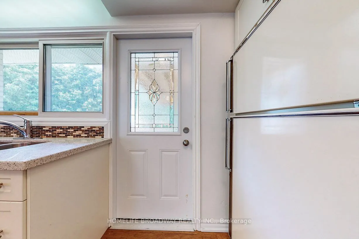 1 Billy Joel Crescent